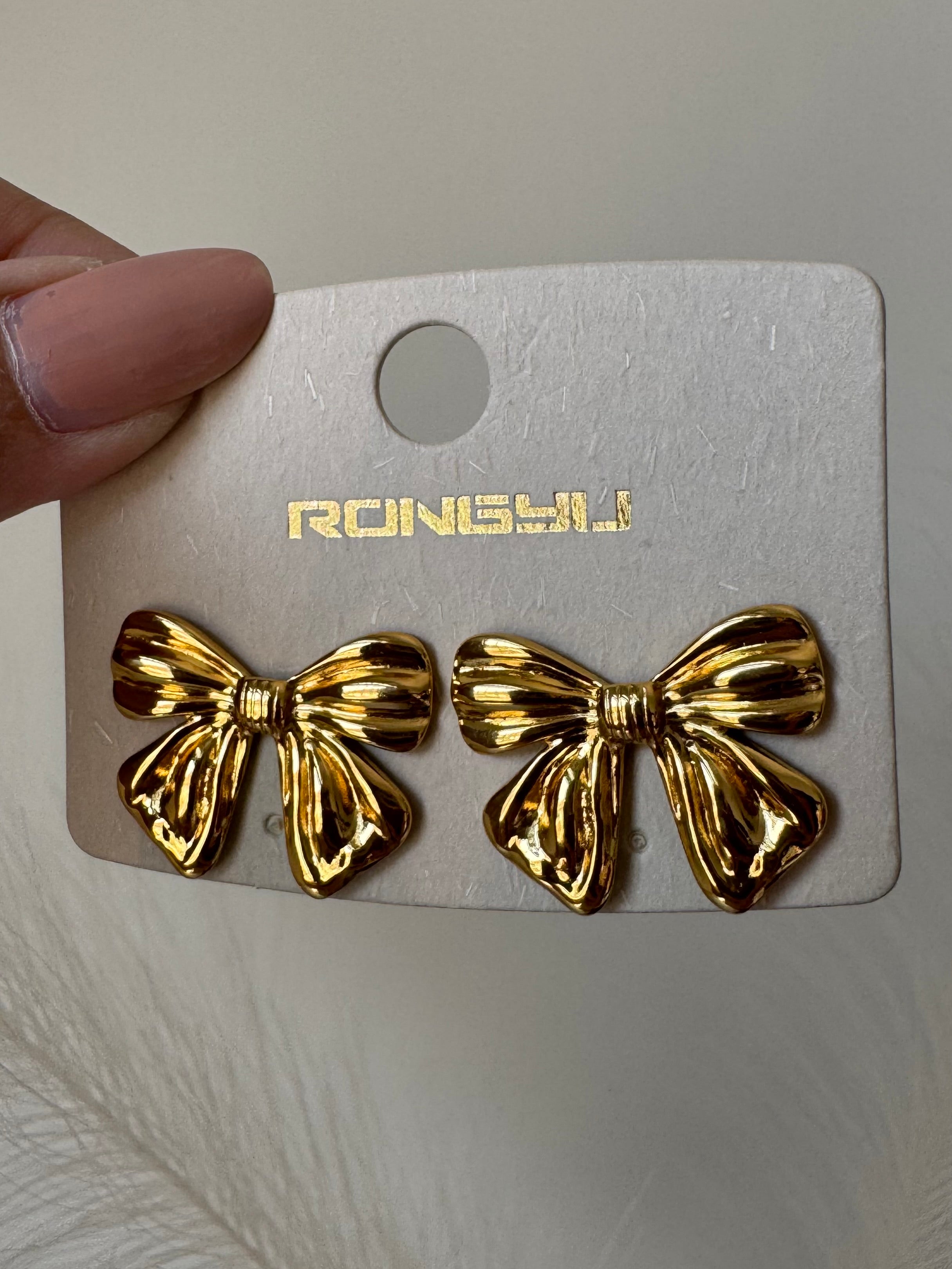 Whispering Bows - 18K Gold Plated