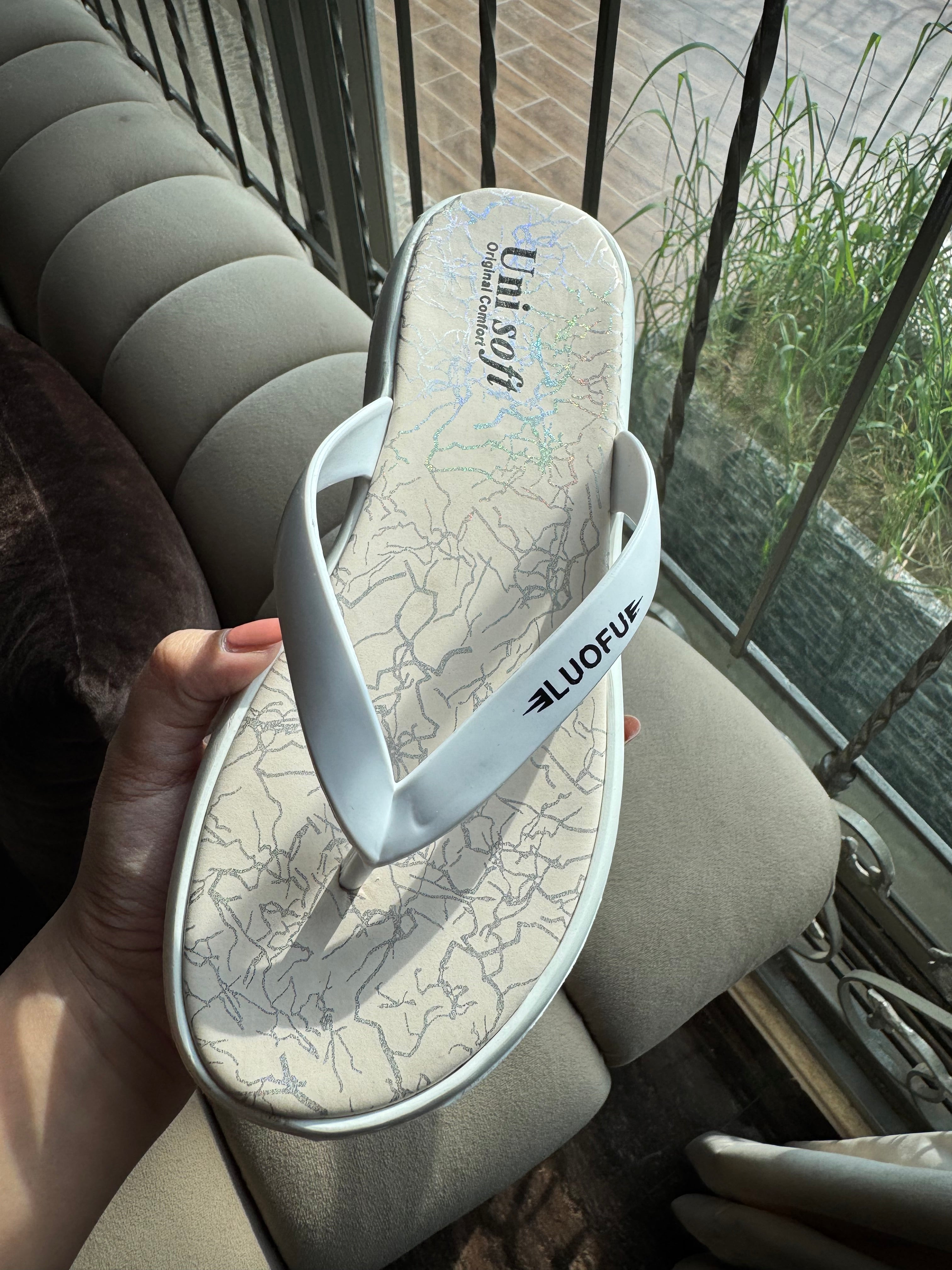Soft Blossom Peach Slides
