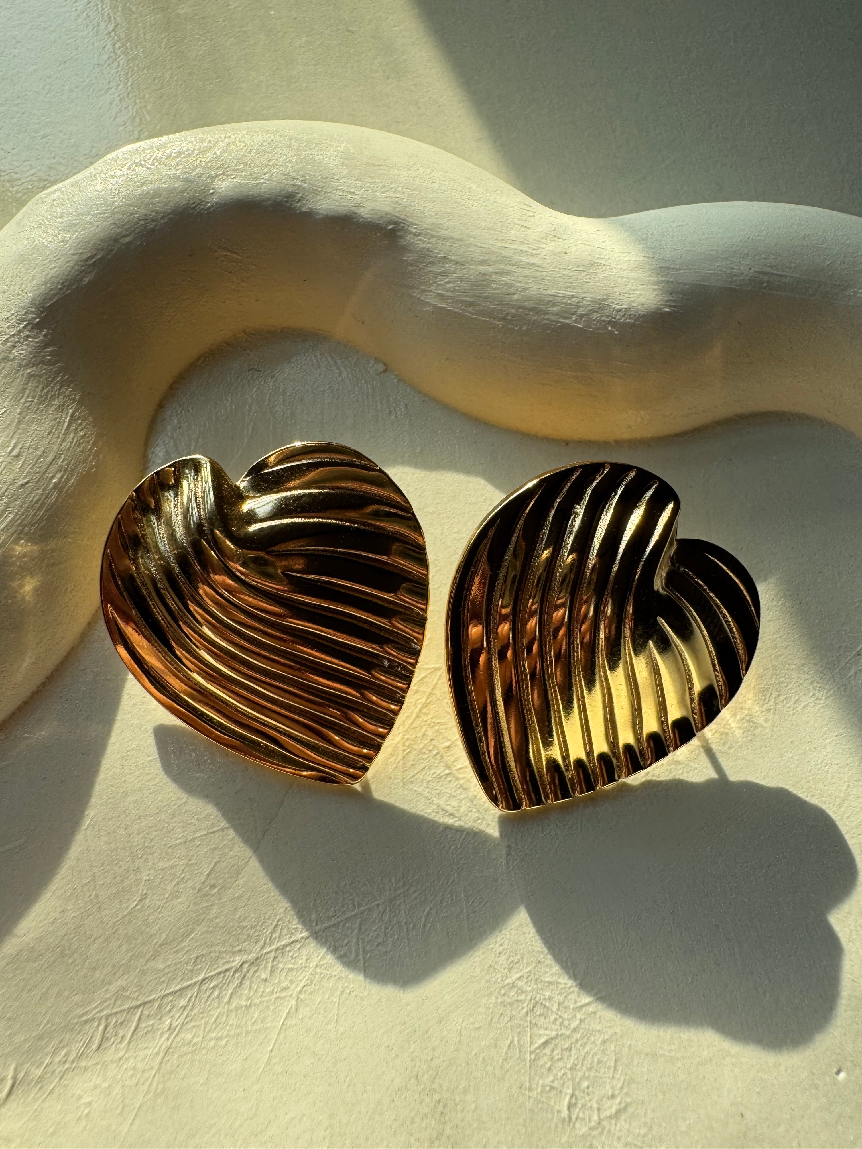 Serene Hearts Earrings - 18K Gold Plated