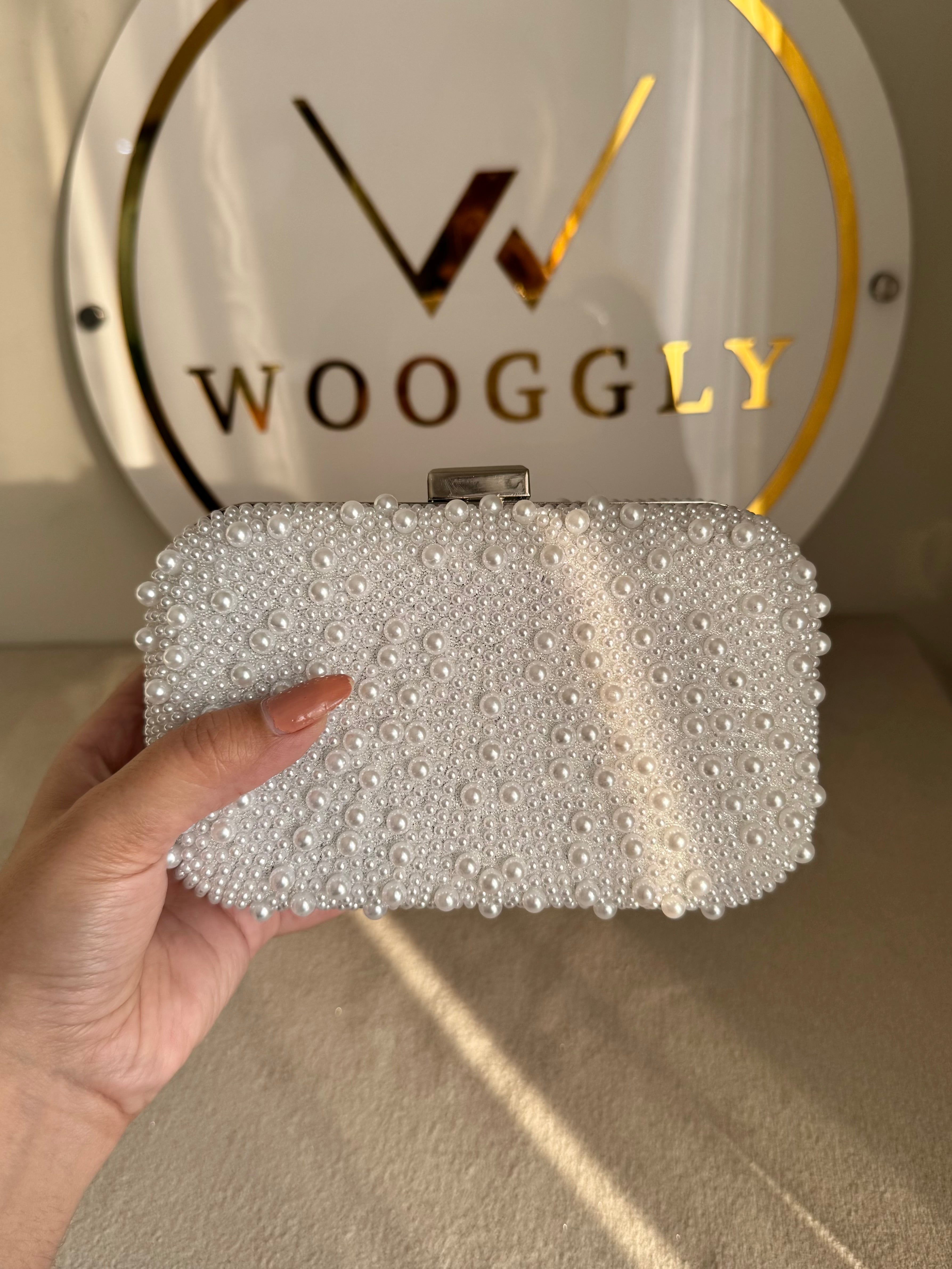 Classic Pearl Clutch