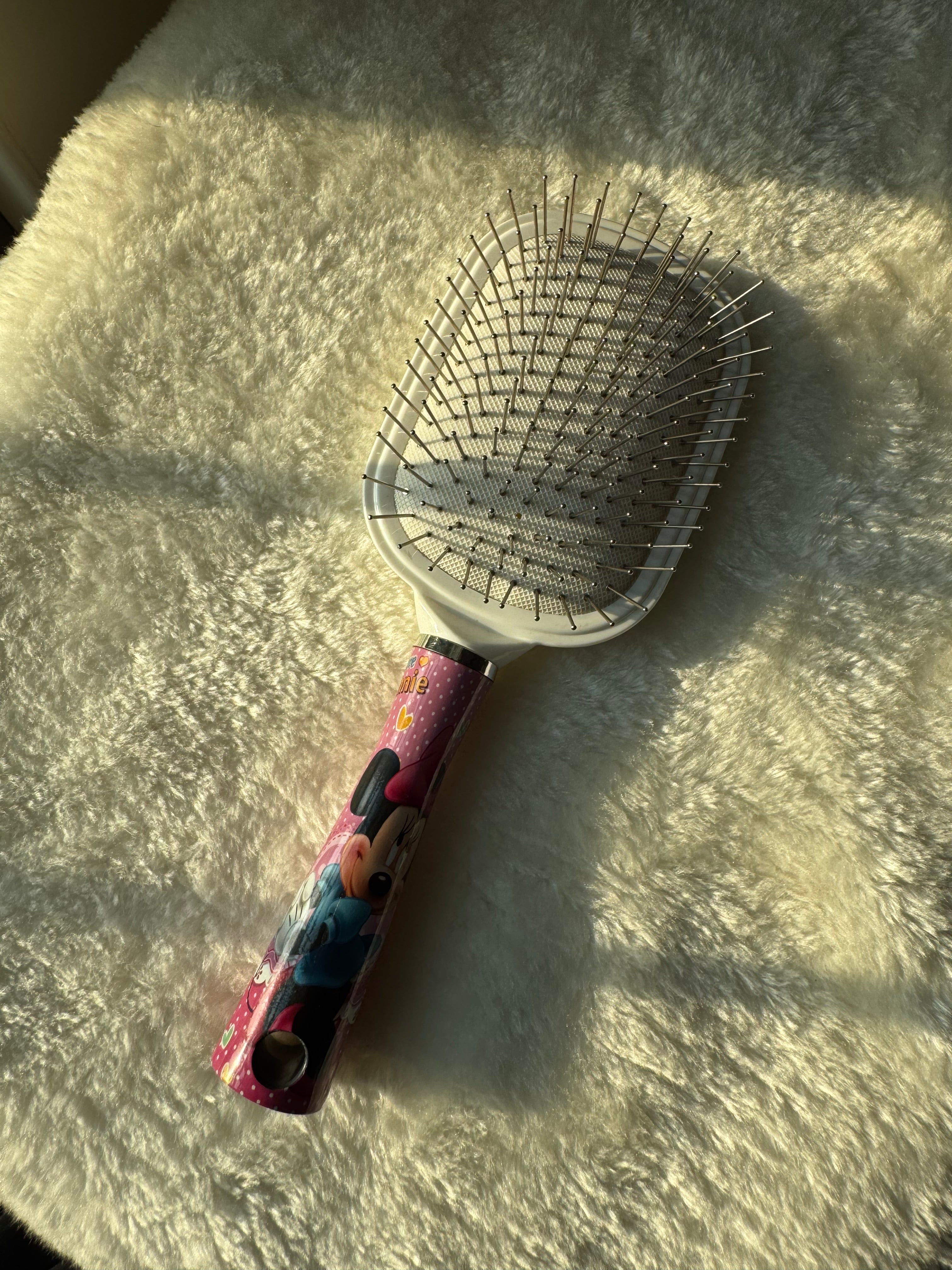 Kids Minnie Mouse Pink Brush
