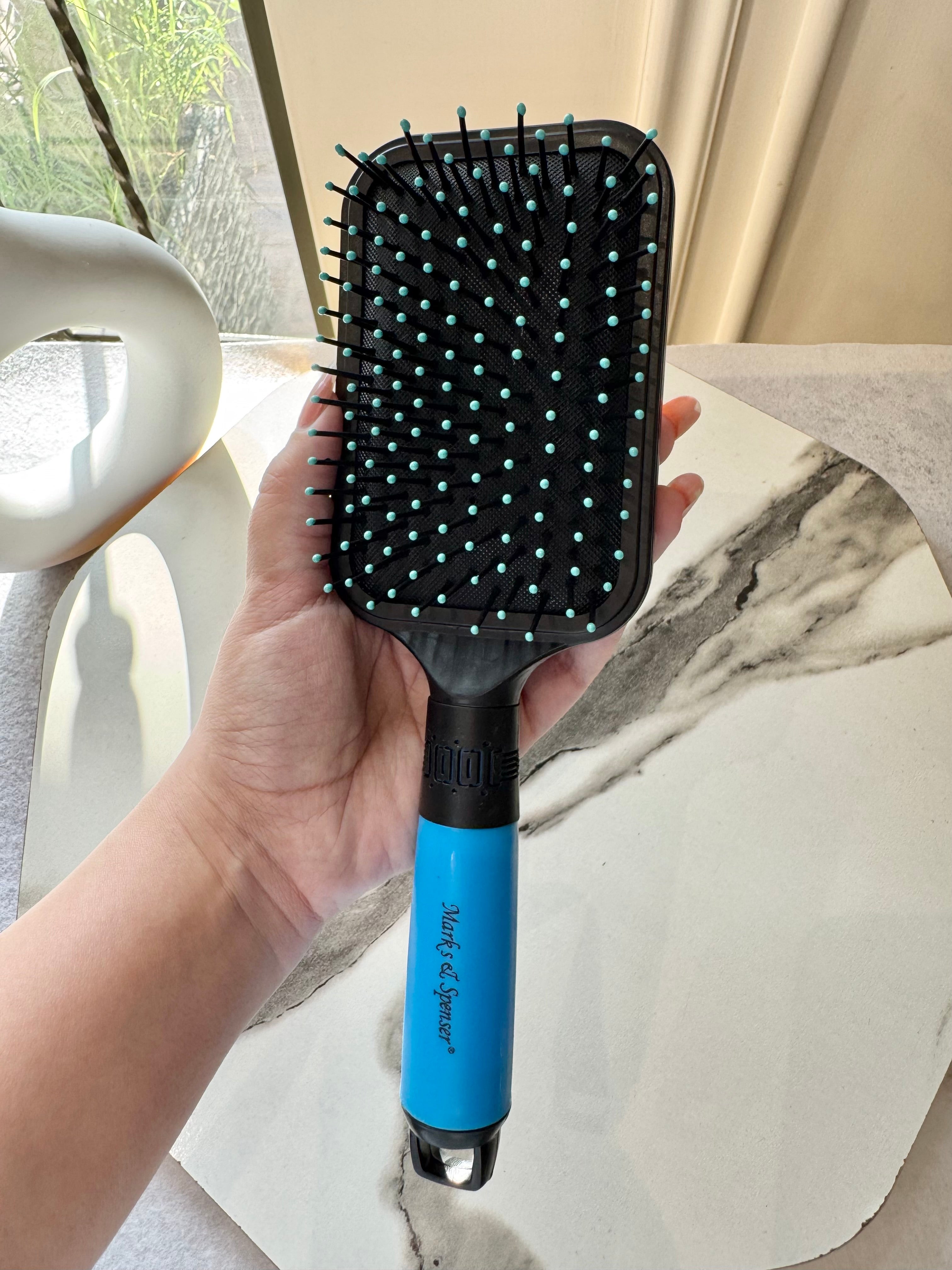 Softest Black Blue Square Brush