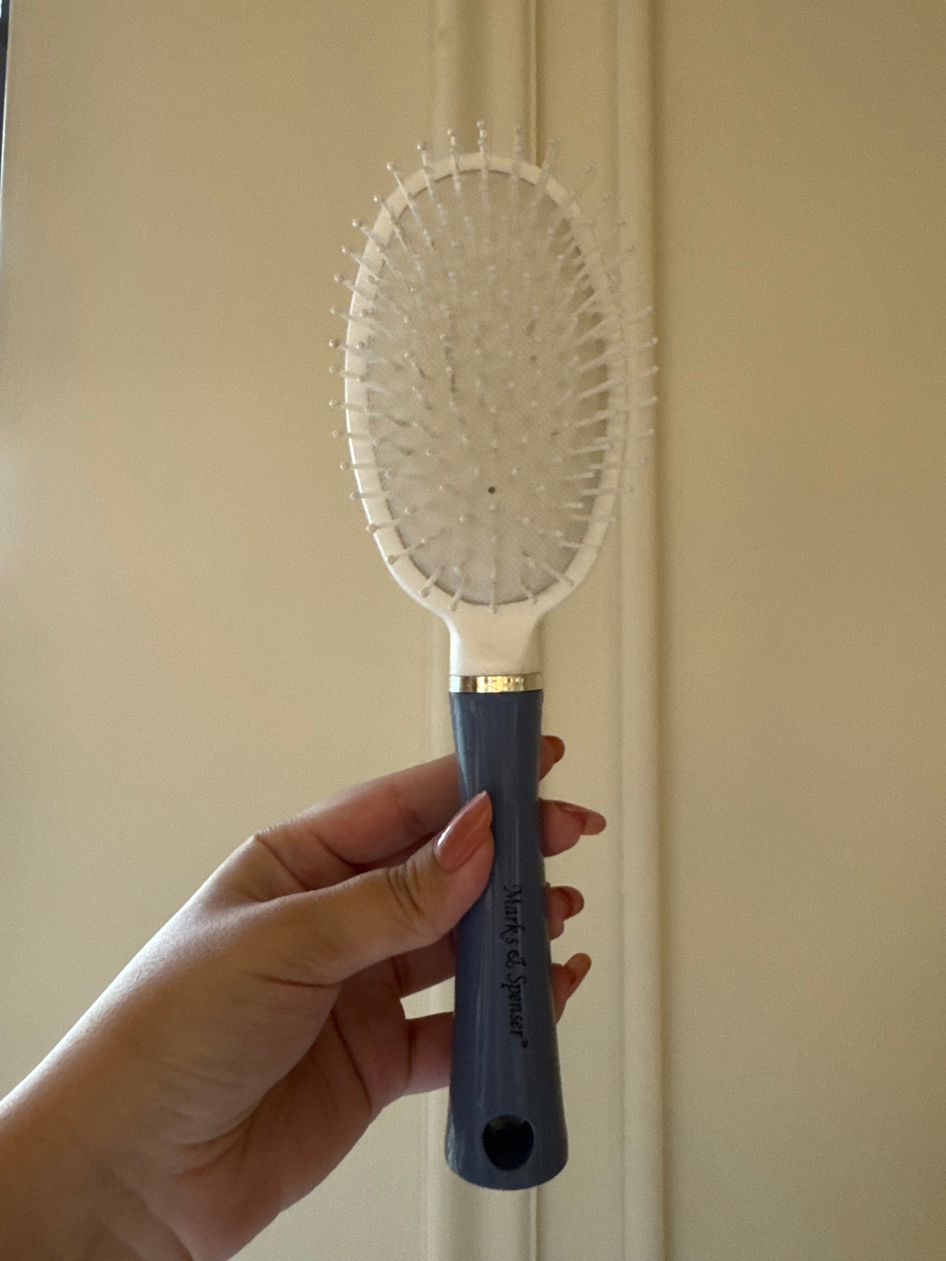 Softest Dark Grey Brush