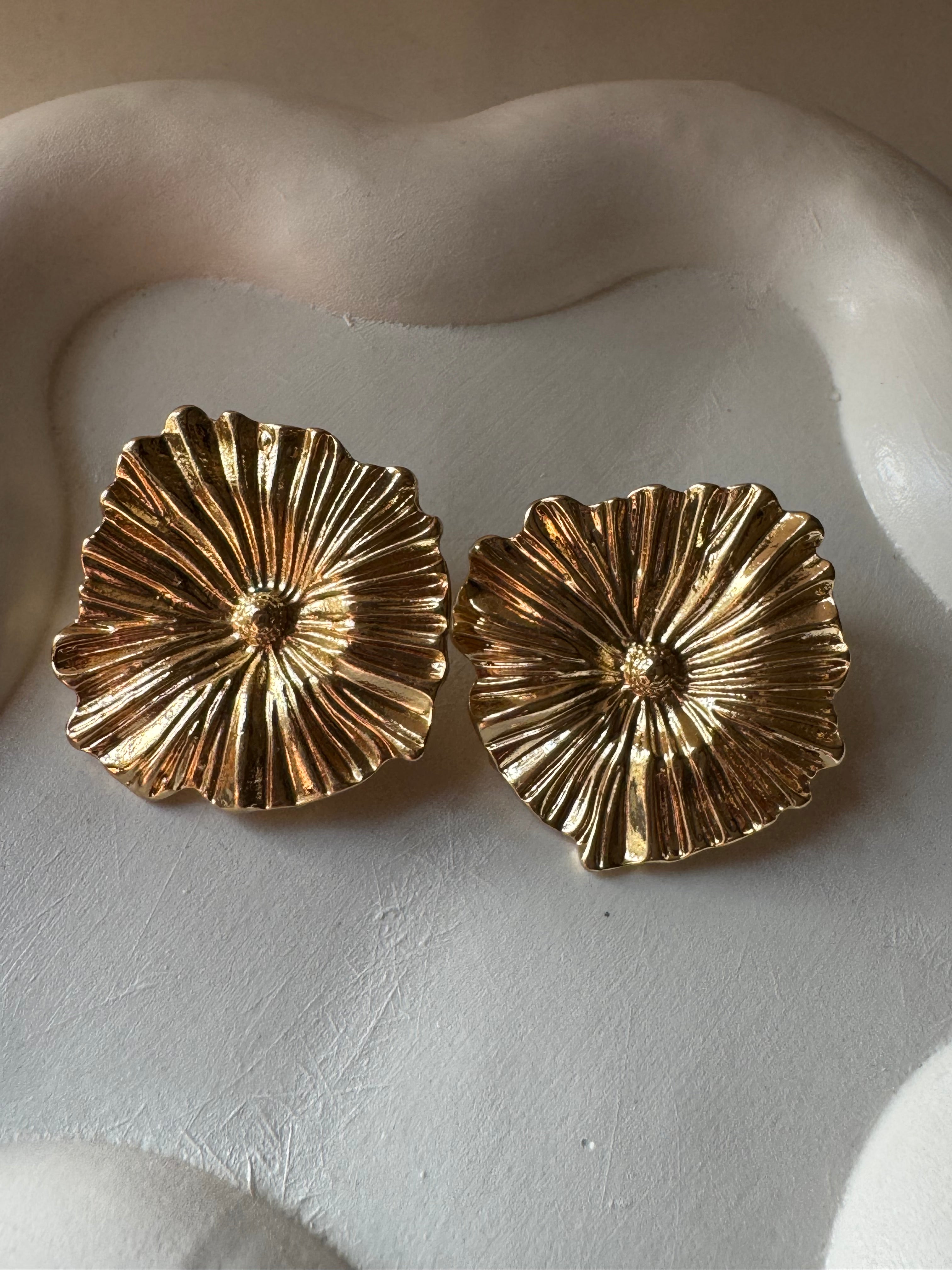 Floral Studs - 18K Gold Plated