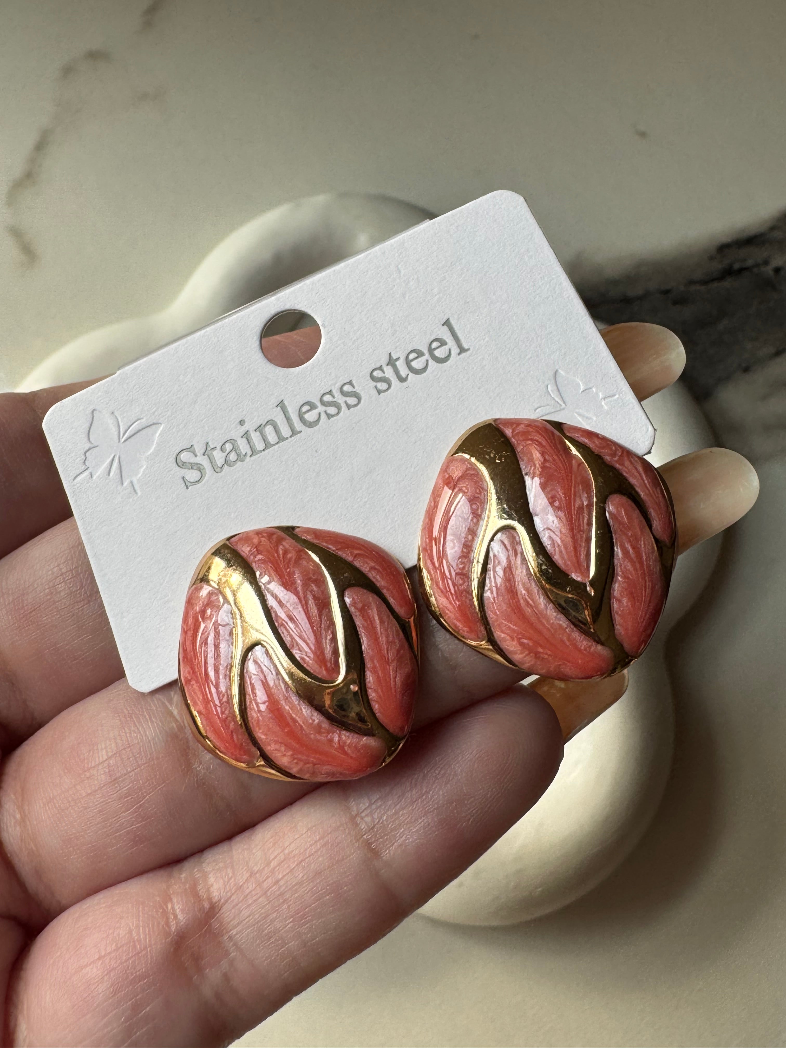 Velvet Edge Studs - Peach & Gold