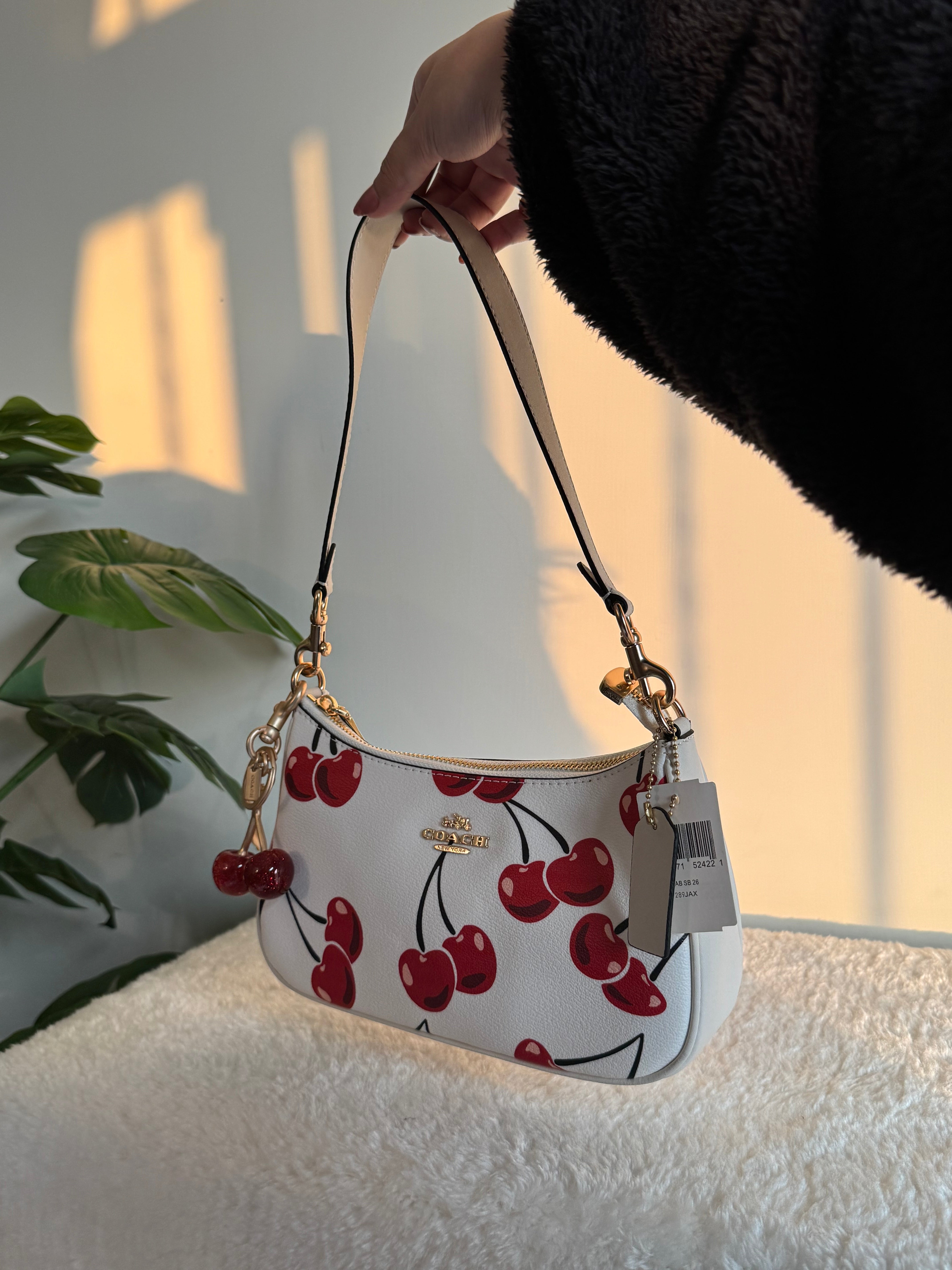 COACH TERI PREMIUM with Coach Cherry Charm (Cherry White) - BOX PACKING