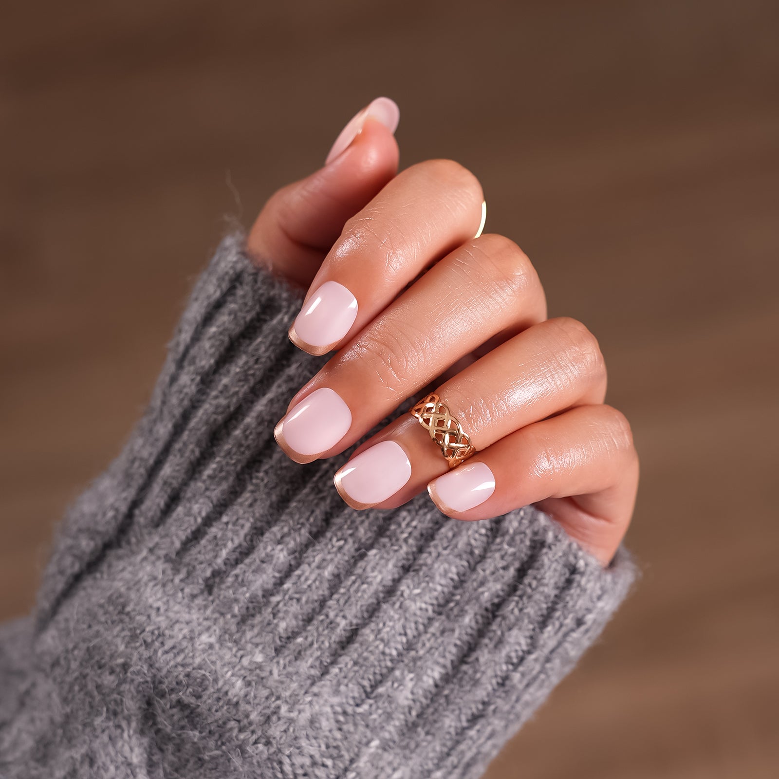 Pink & Gold Press On Nails - 24 Pieces Complete Kit