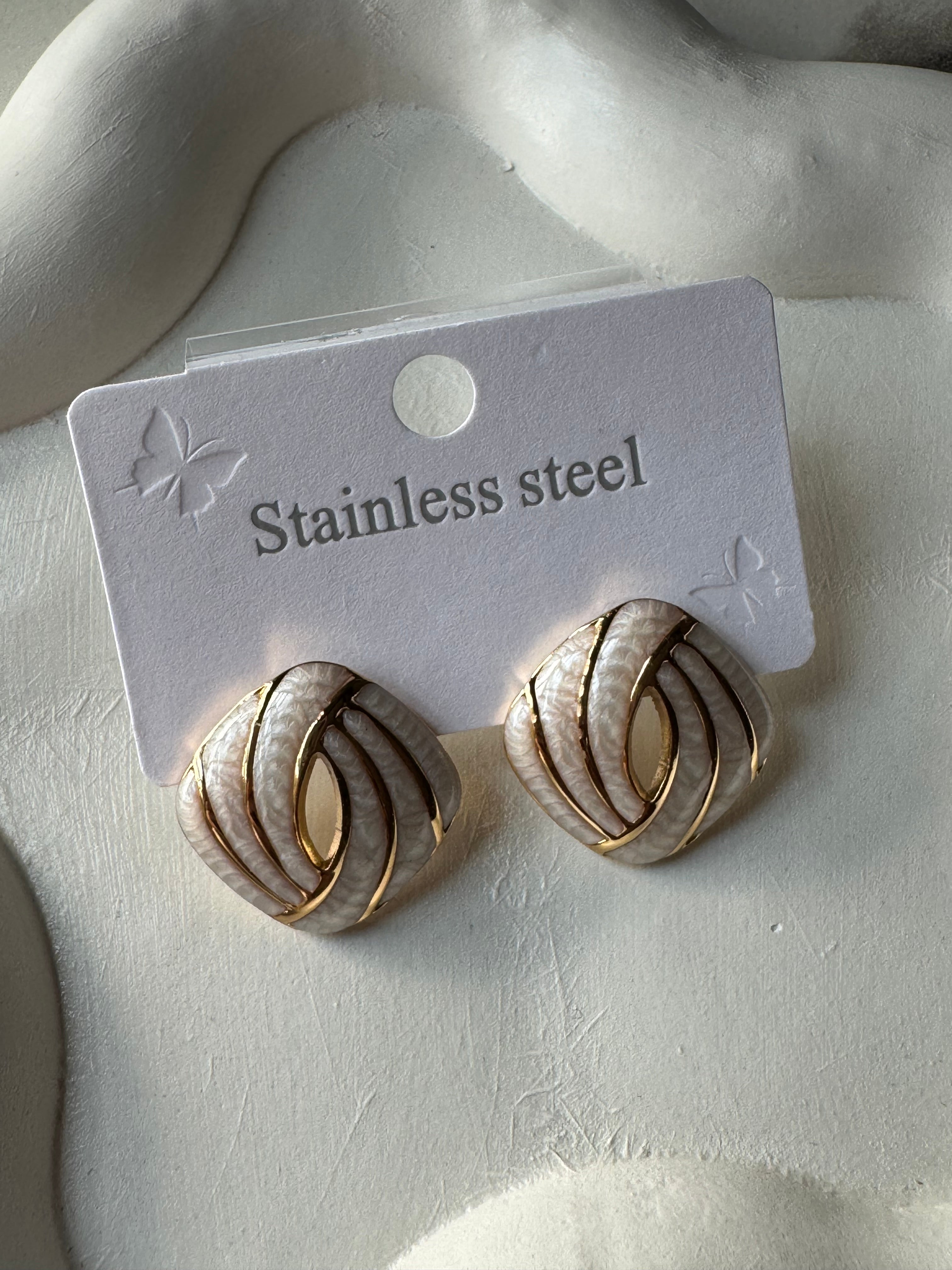 Velvet Edge Studs - White & Gold