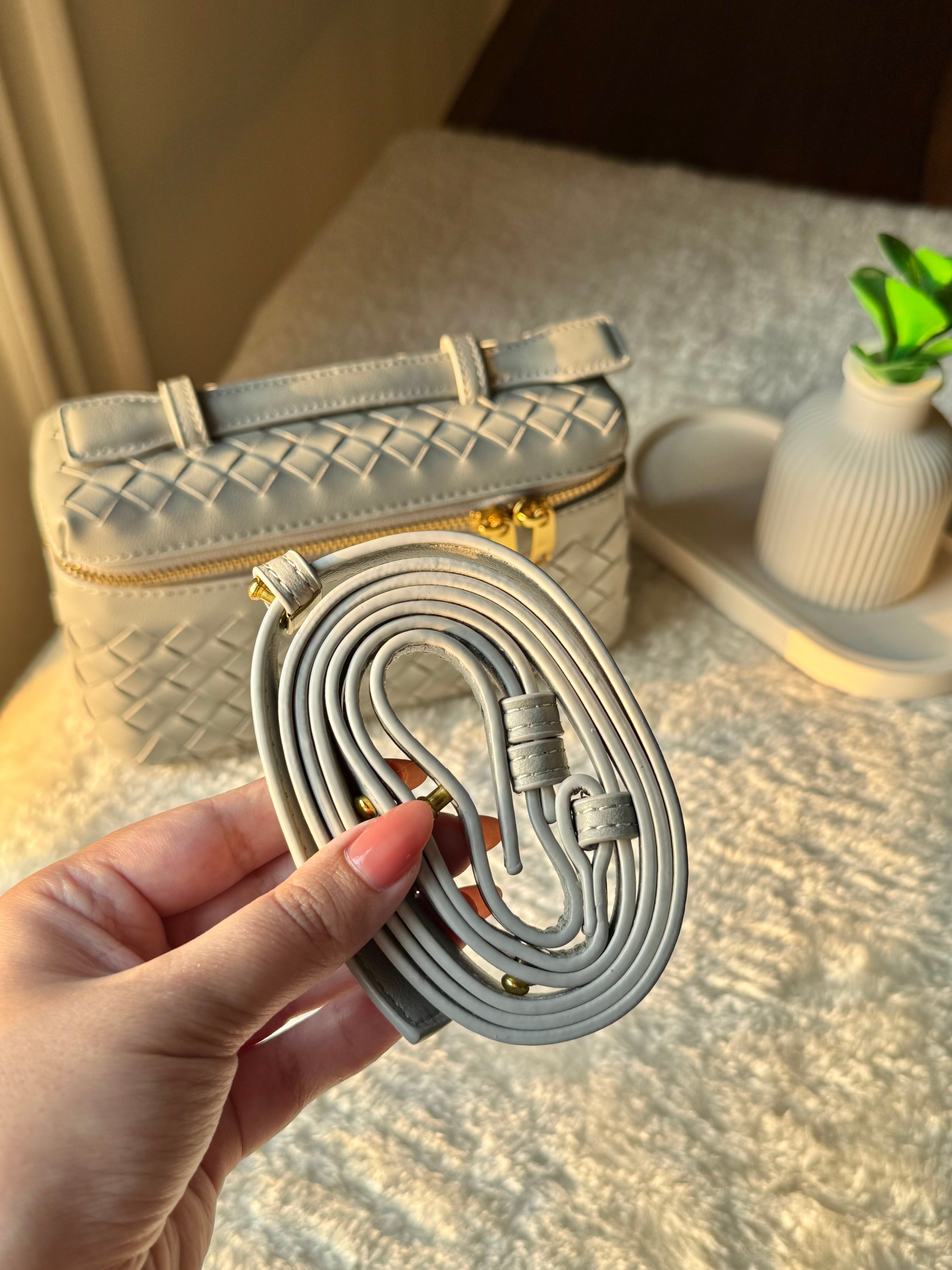 JW Pie Woven Bag with Long Strap (Light Grey)