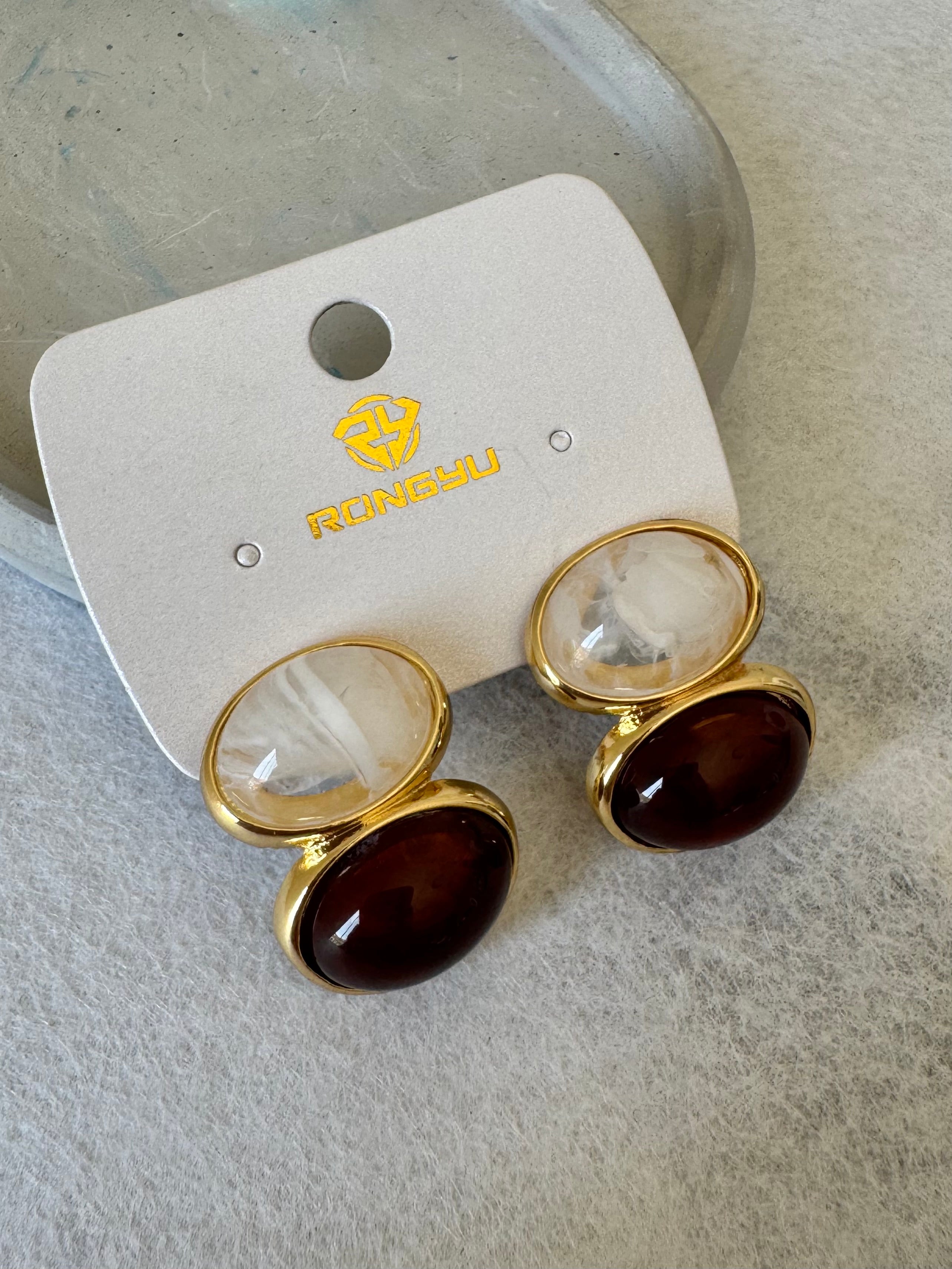 Lina Earrings - White & Brown