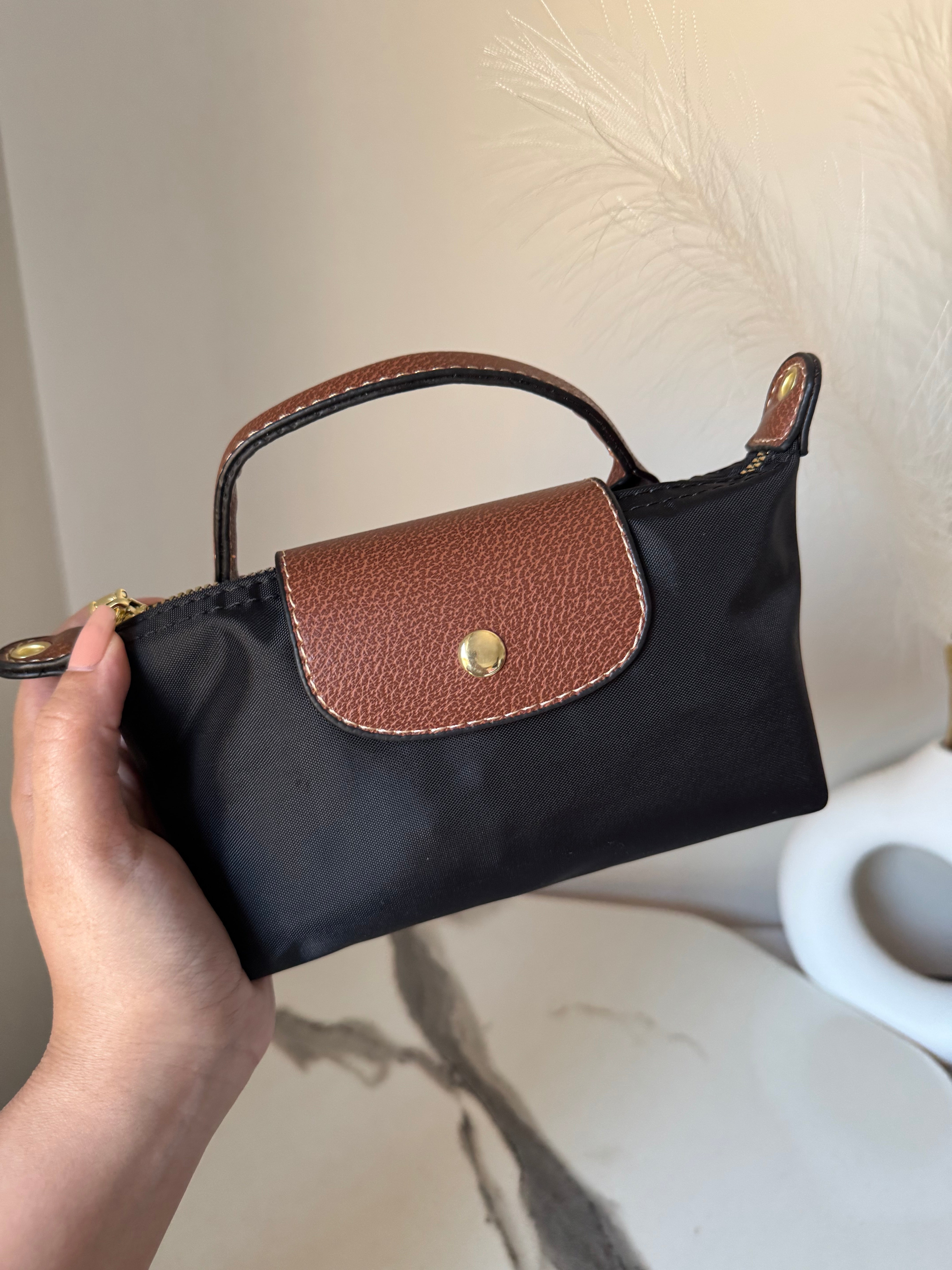 Longchamp Crossbody Bag with Strap - Small Black (NO LOGO)