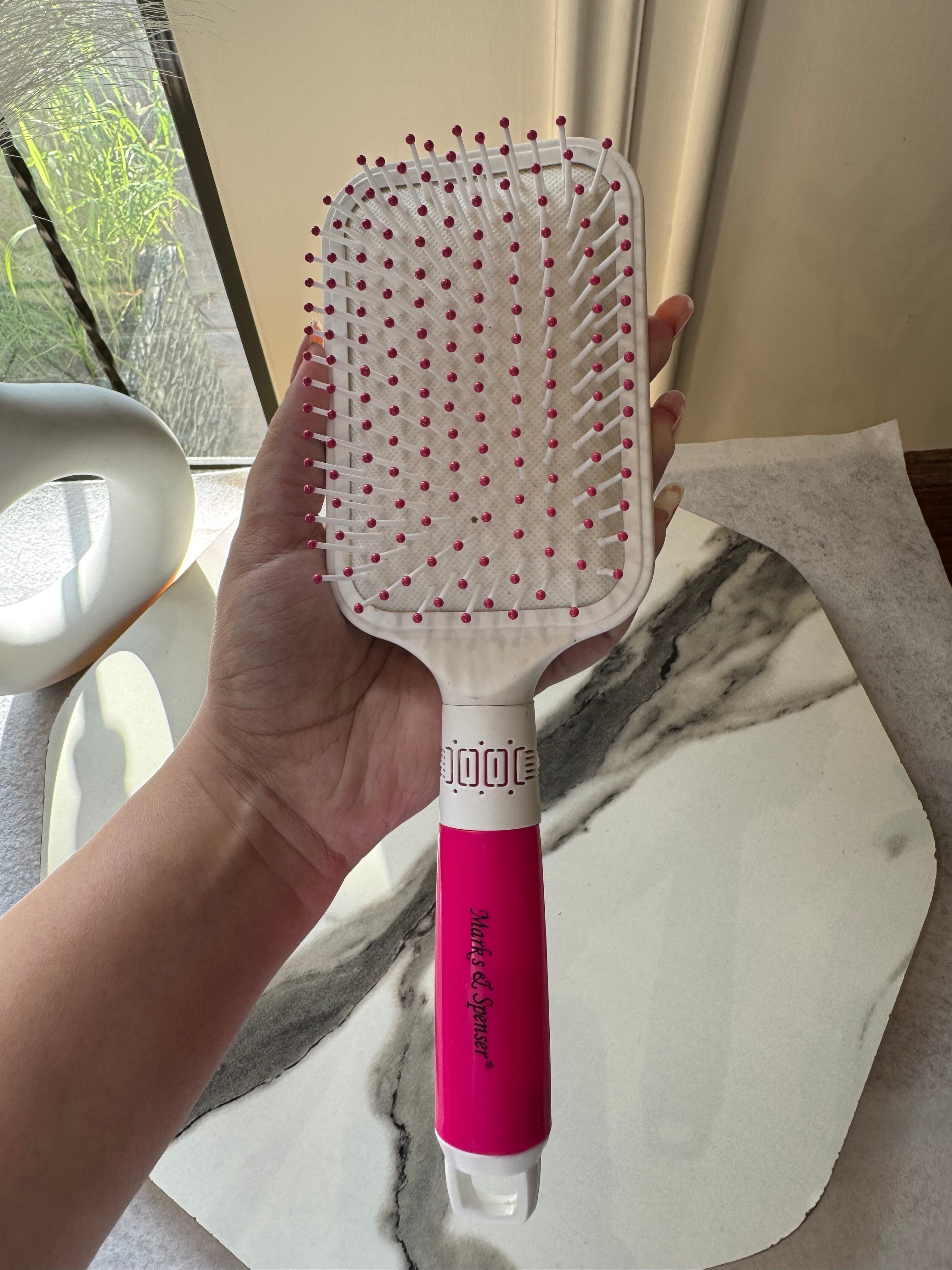 Softest White Pink Square Brush