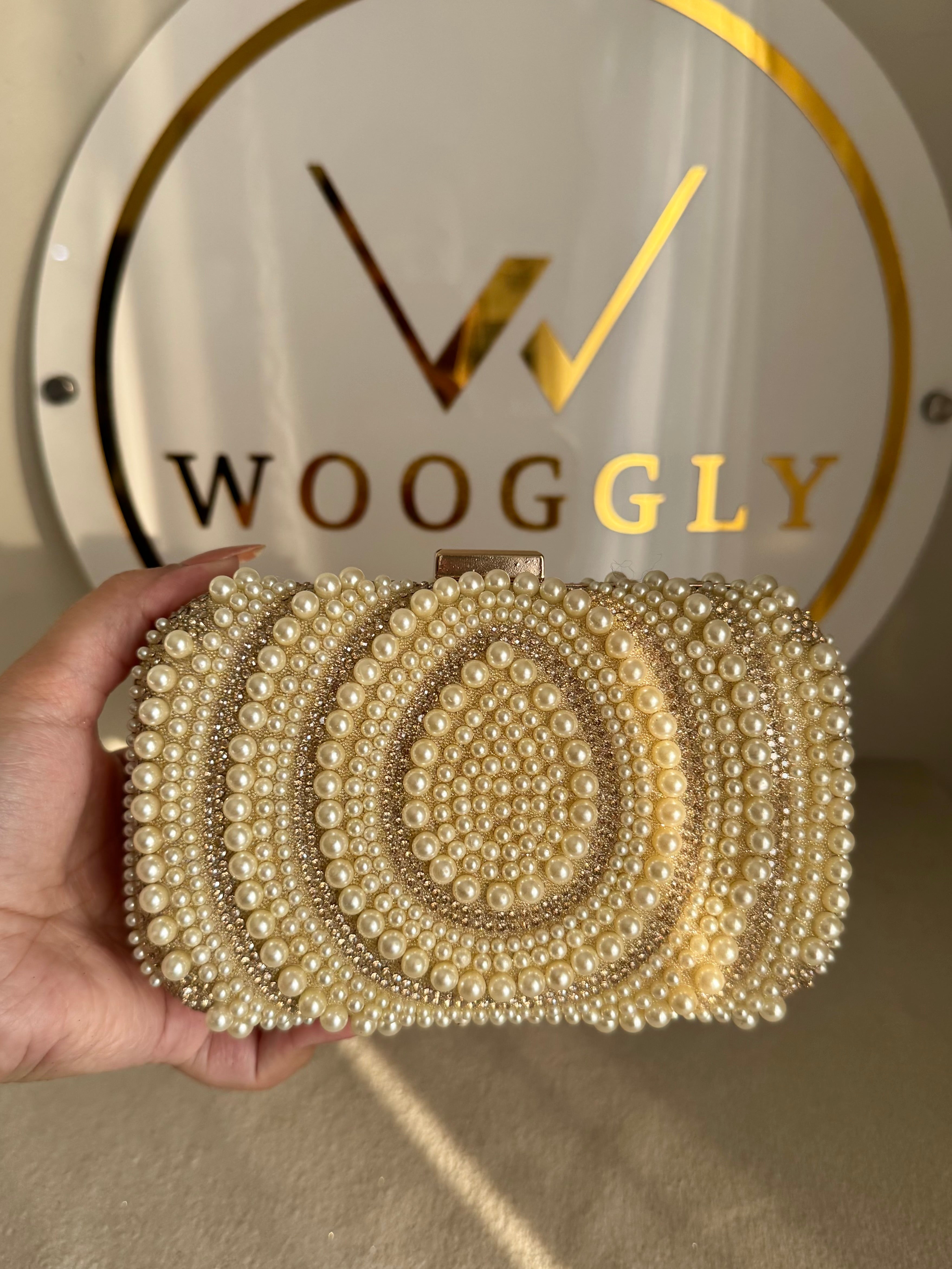 Chic Pearl Clutch