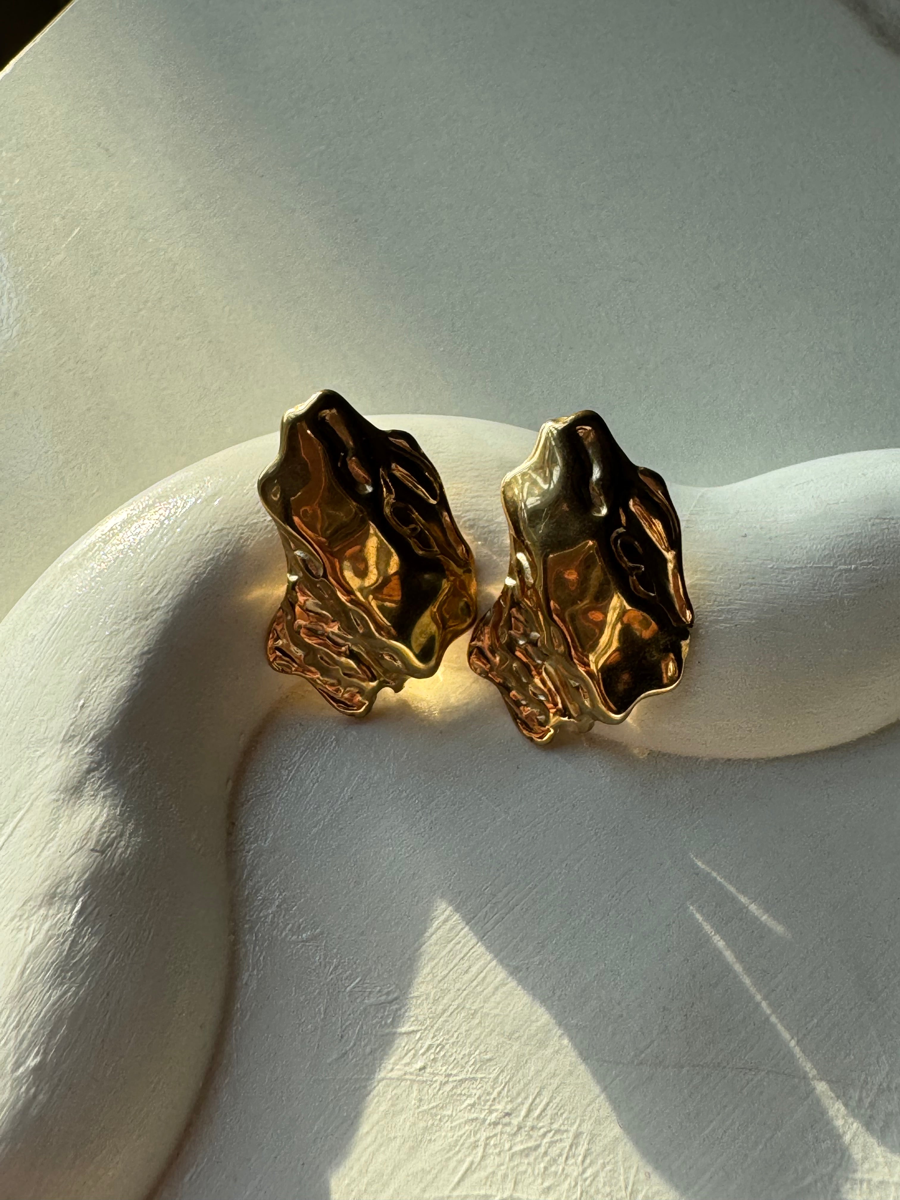 Radiant Majesty Earrings - 18K Gold Plated