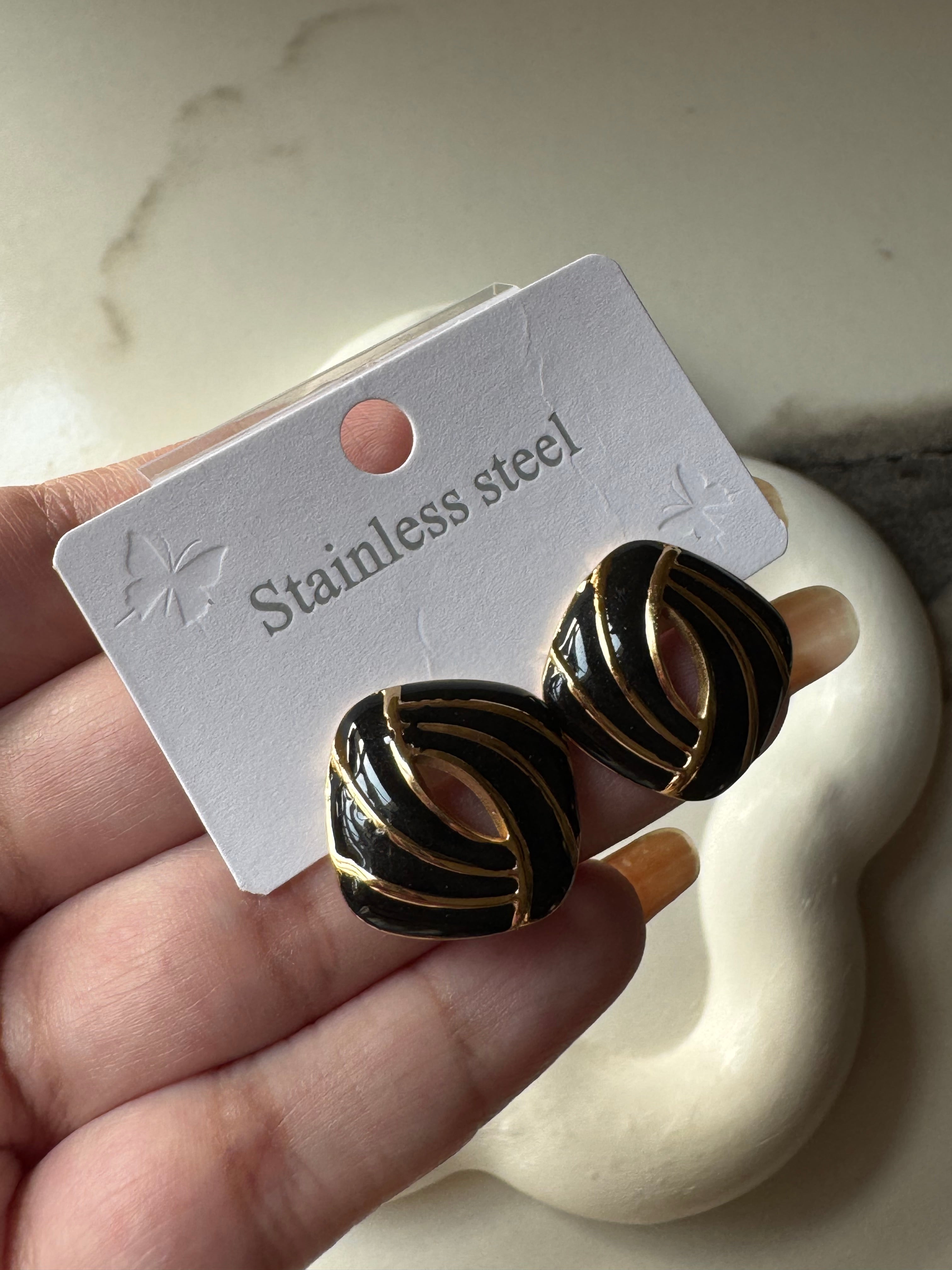 Velvet Edge Studs - Black & Gold