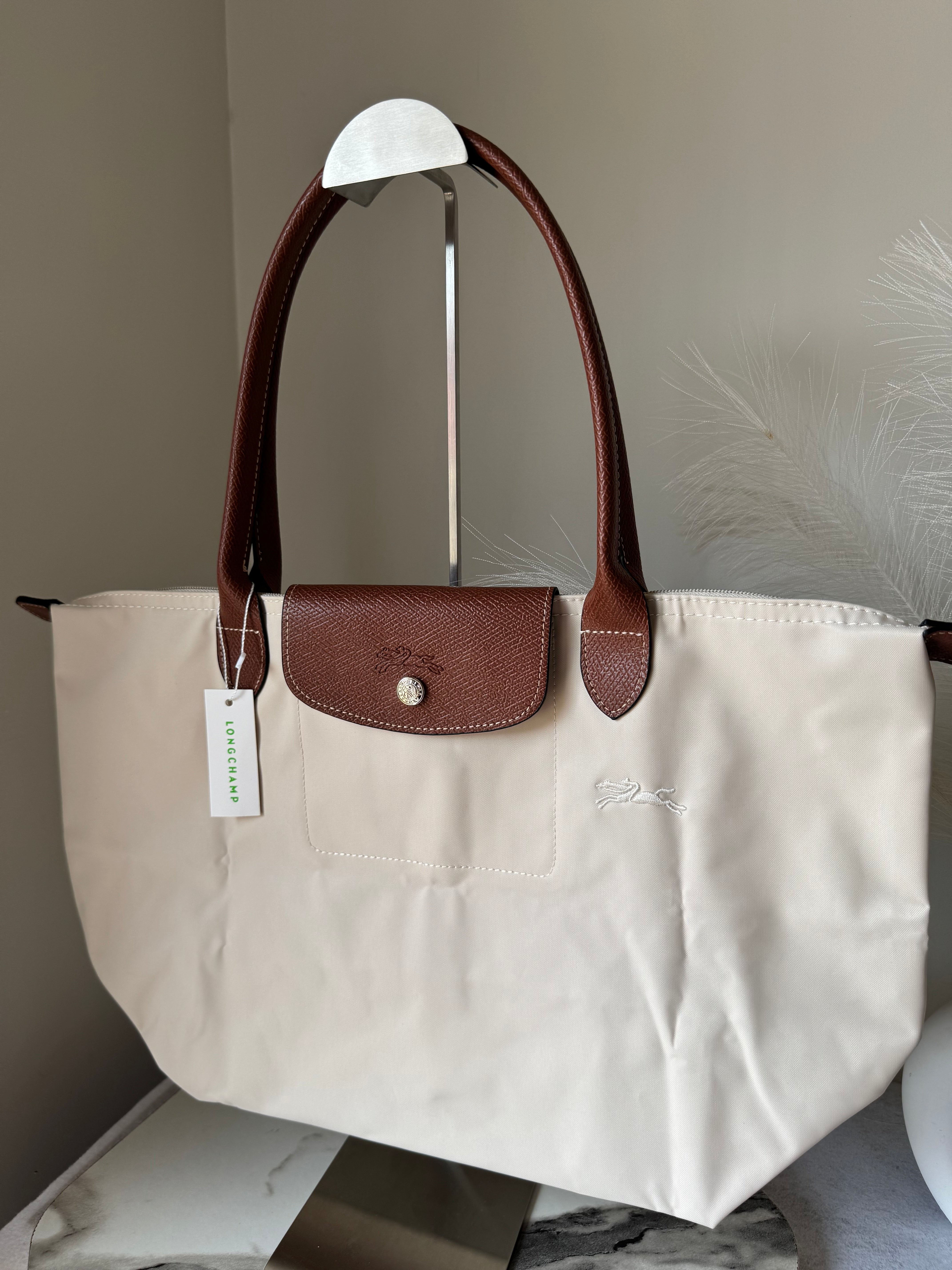 Longchamp Tote LARGE - Paper White (WITH BRAND LOGO)