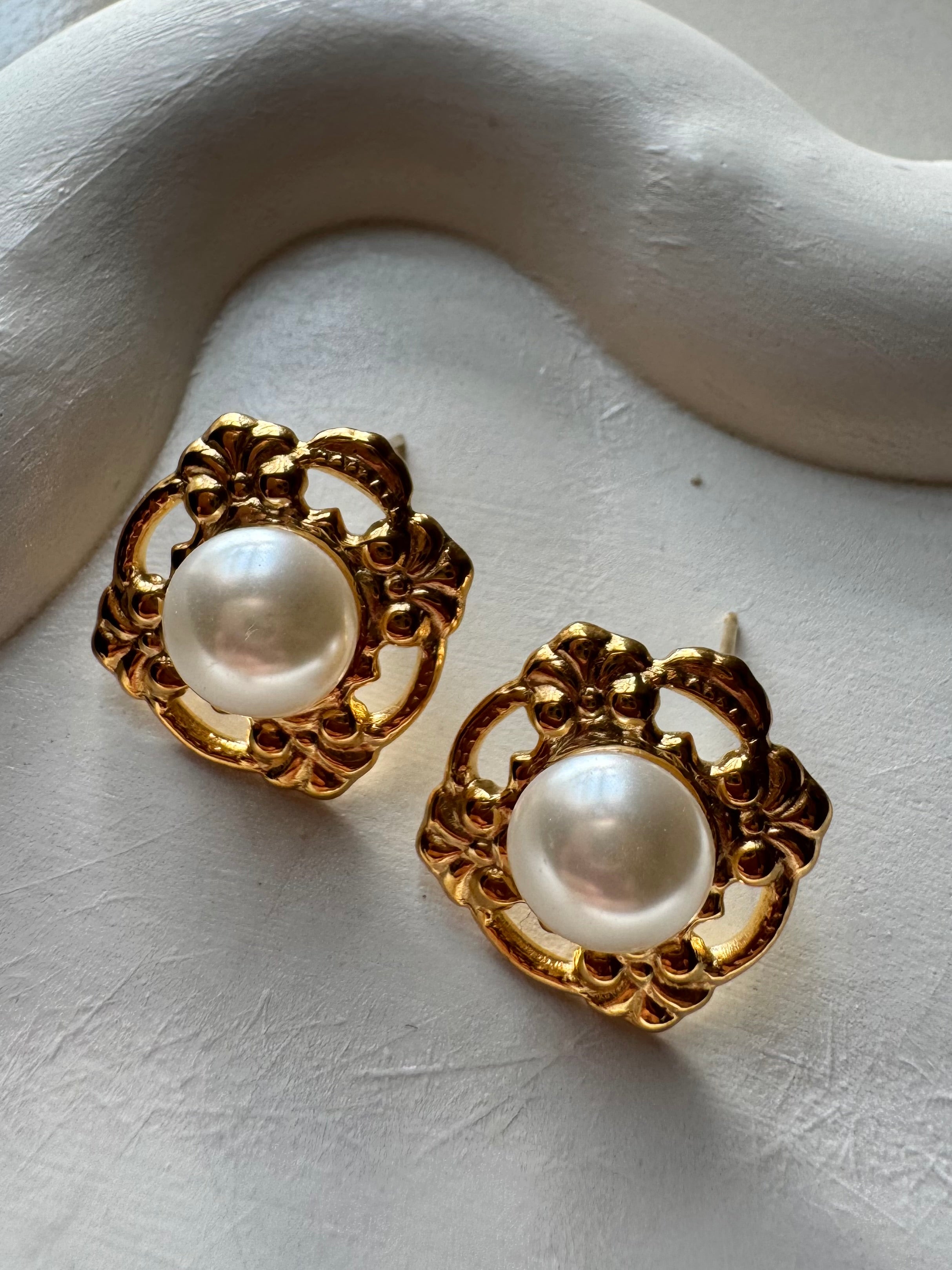 Moonlit Pearl Studs