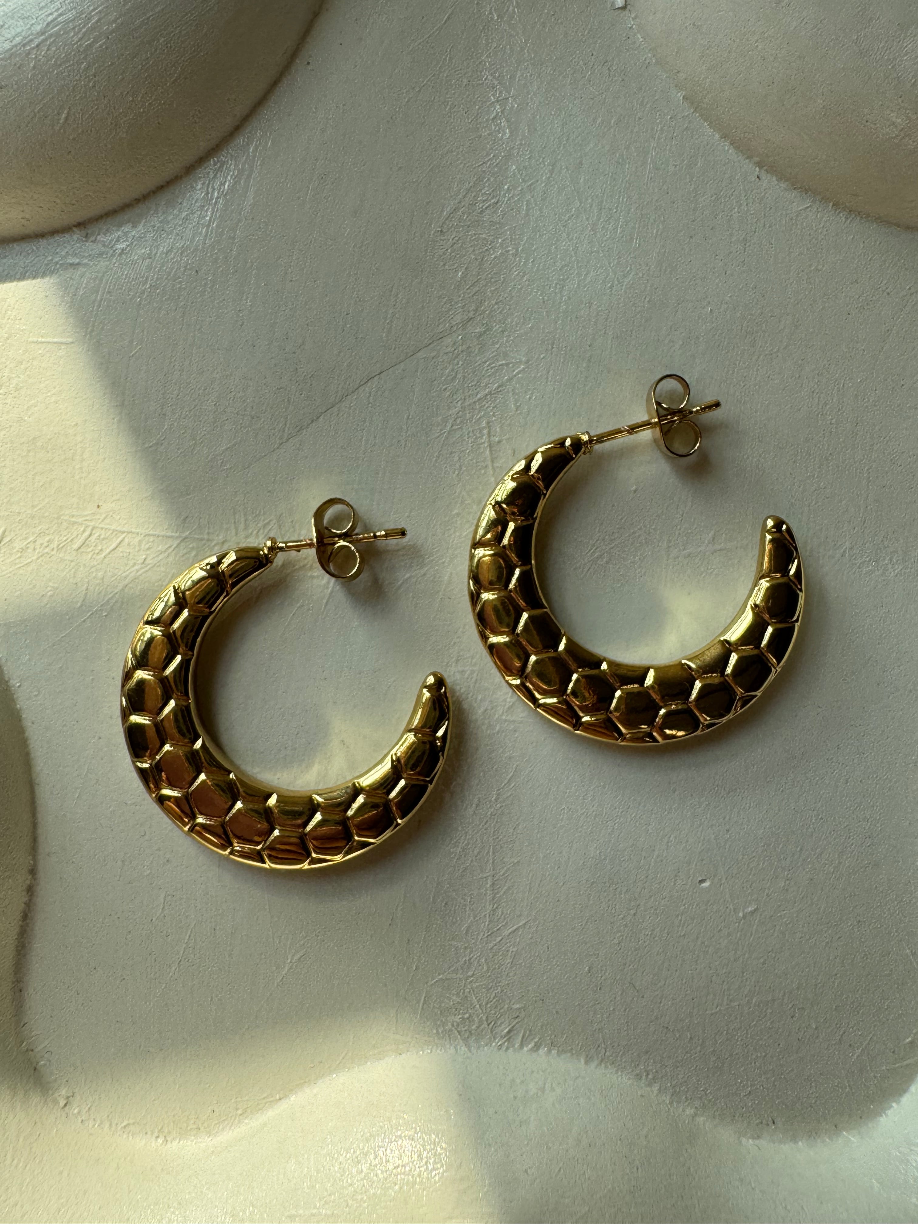 Diva Hoops - 18K Gold Plated