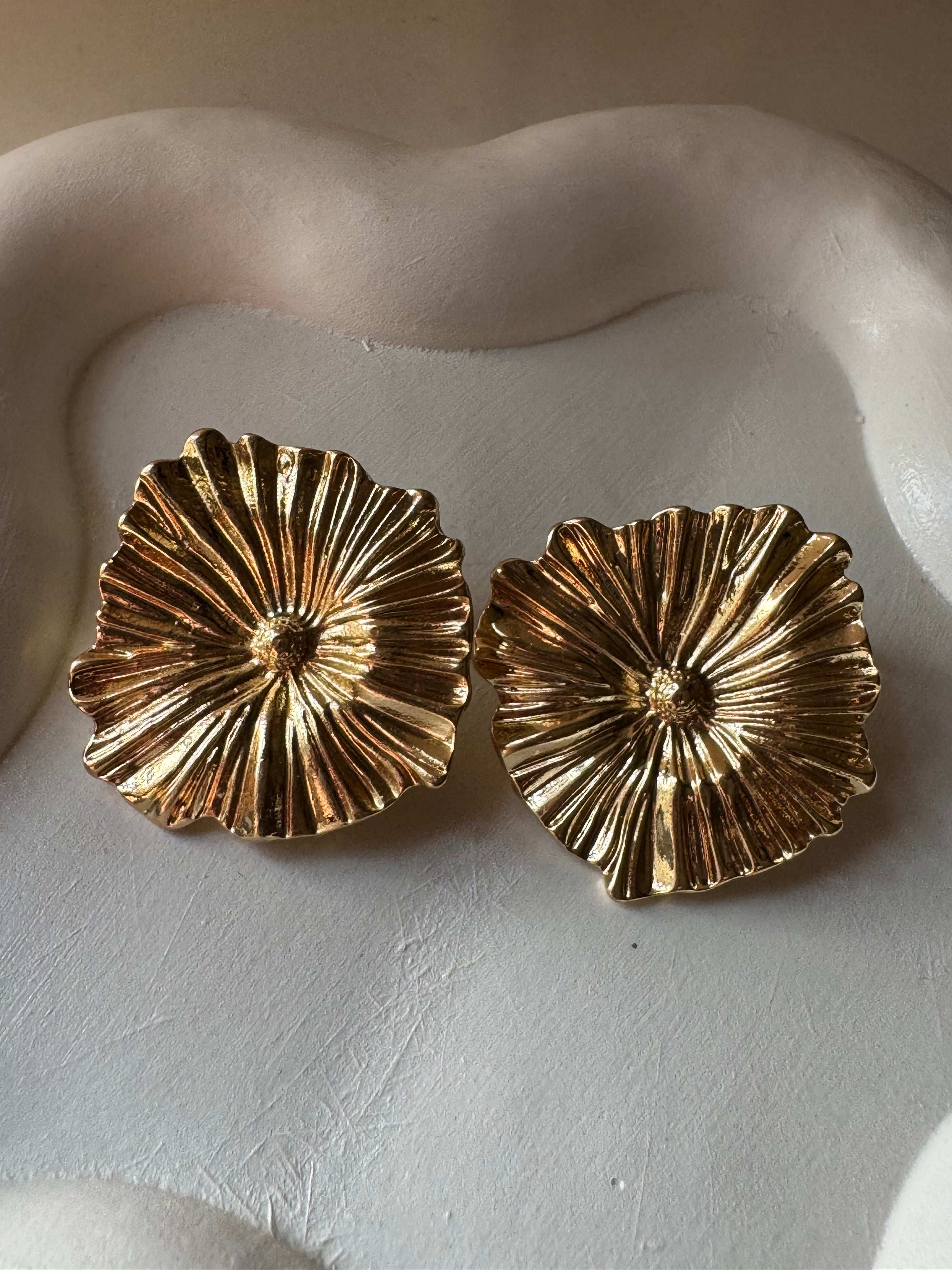 Floral Studs - 18K Gold Plated