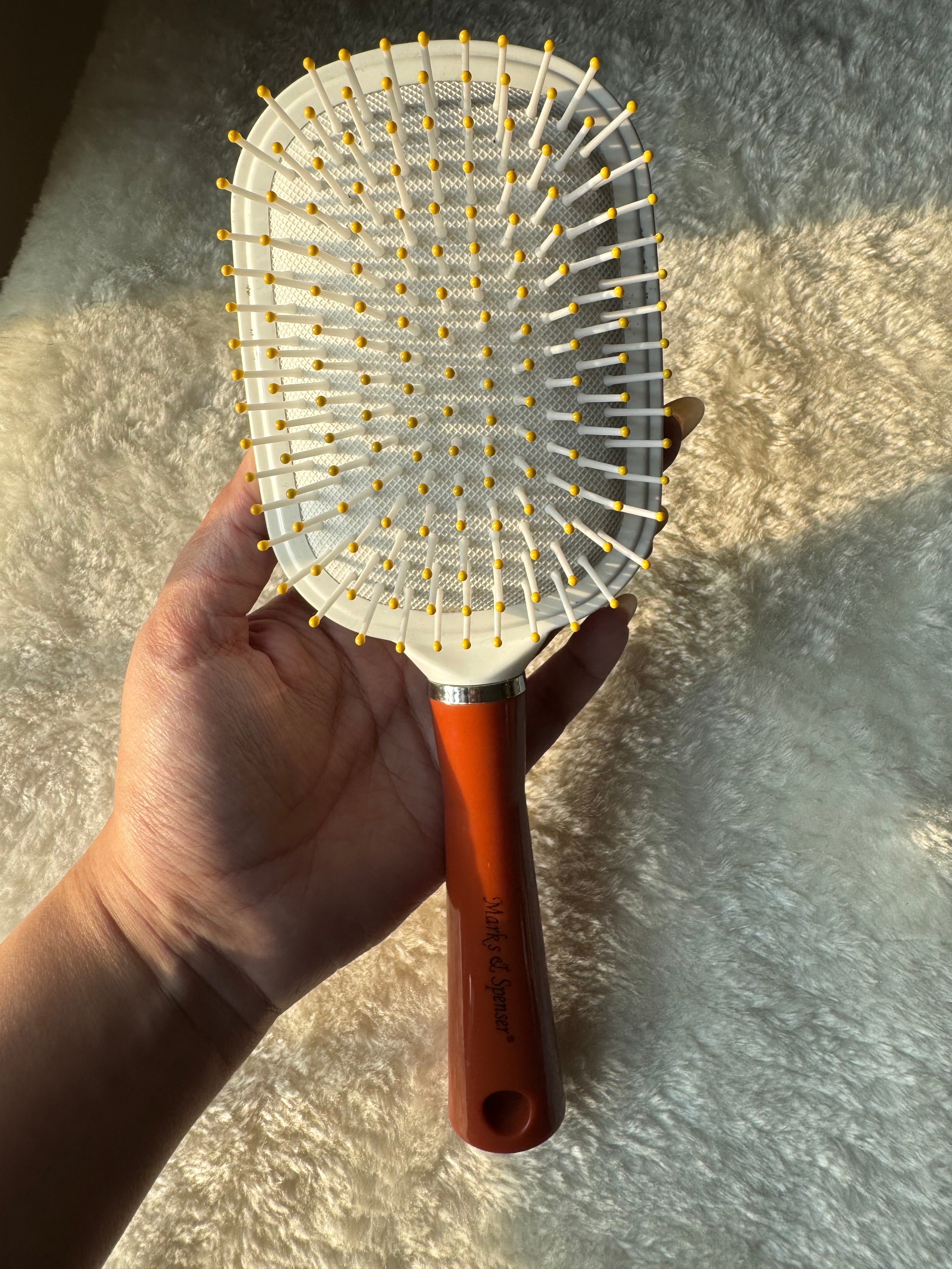 White & Brown Square Softest Brush