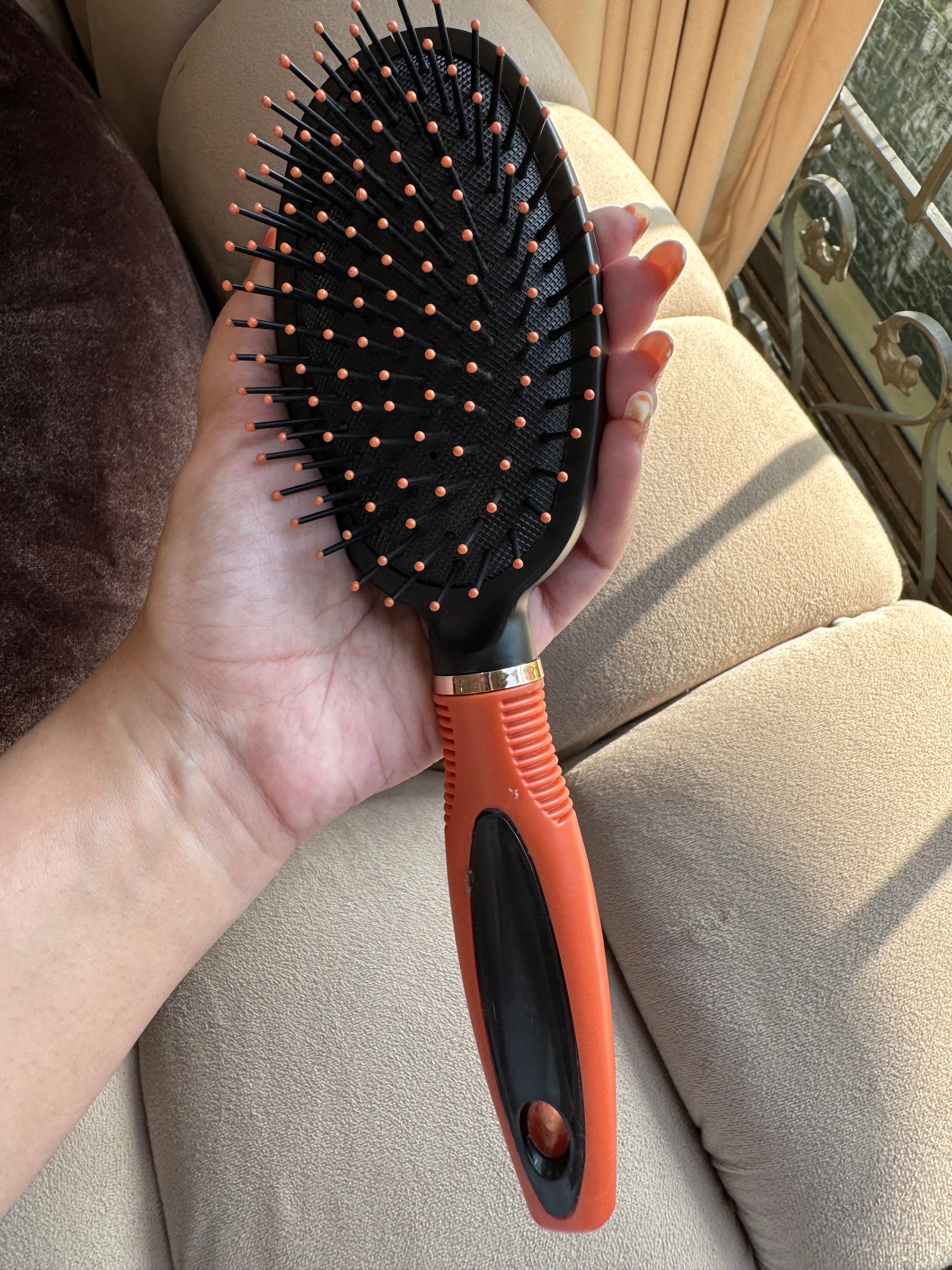Softest Black & Peach Brush