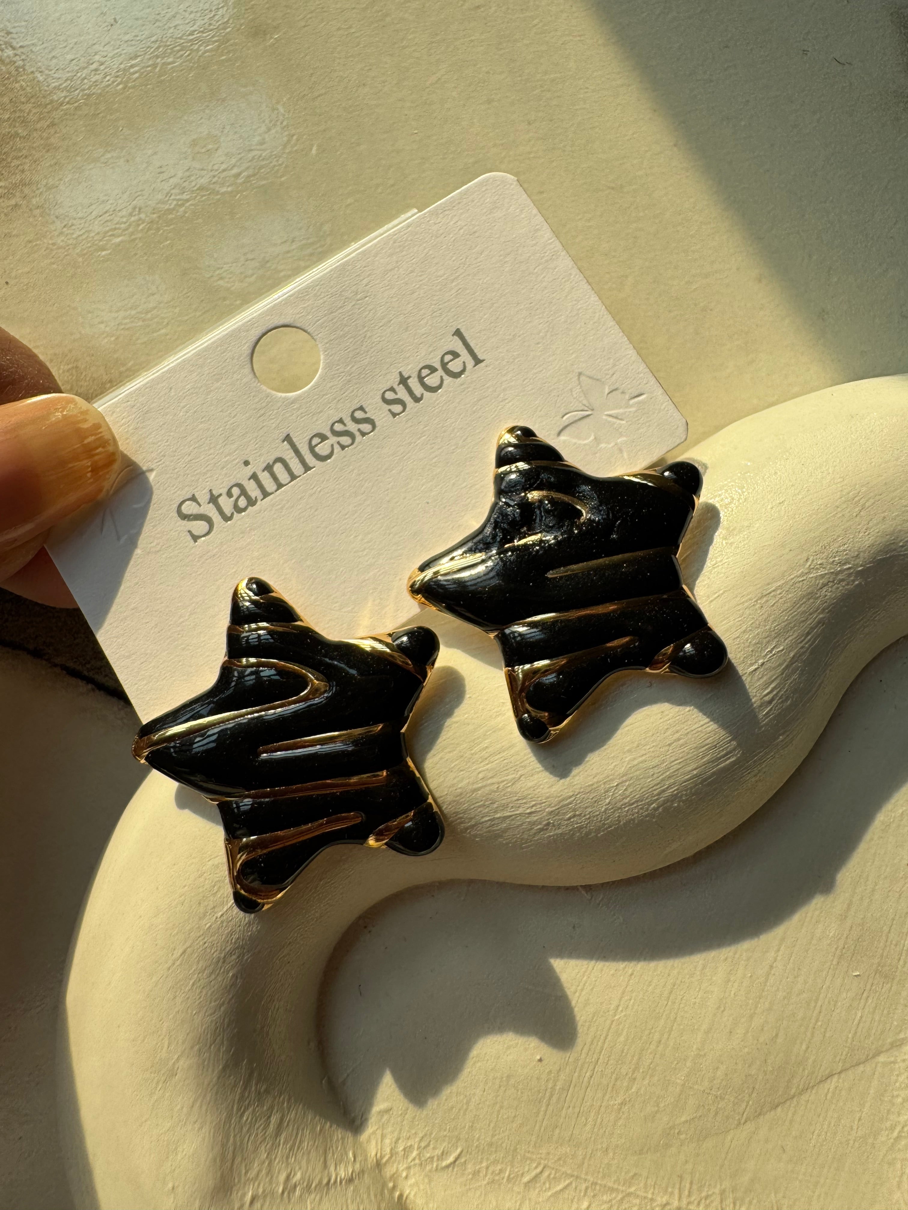 Velvet Star Studs - Black & Gold
