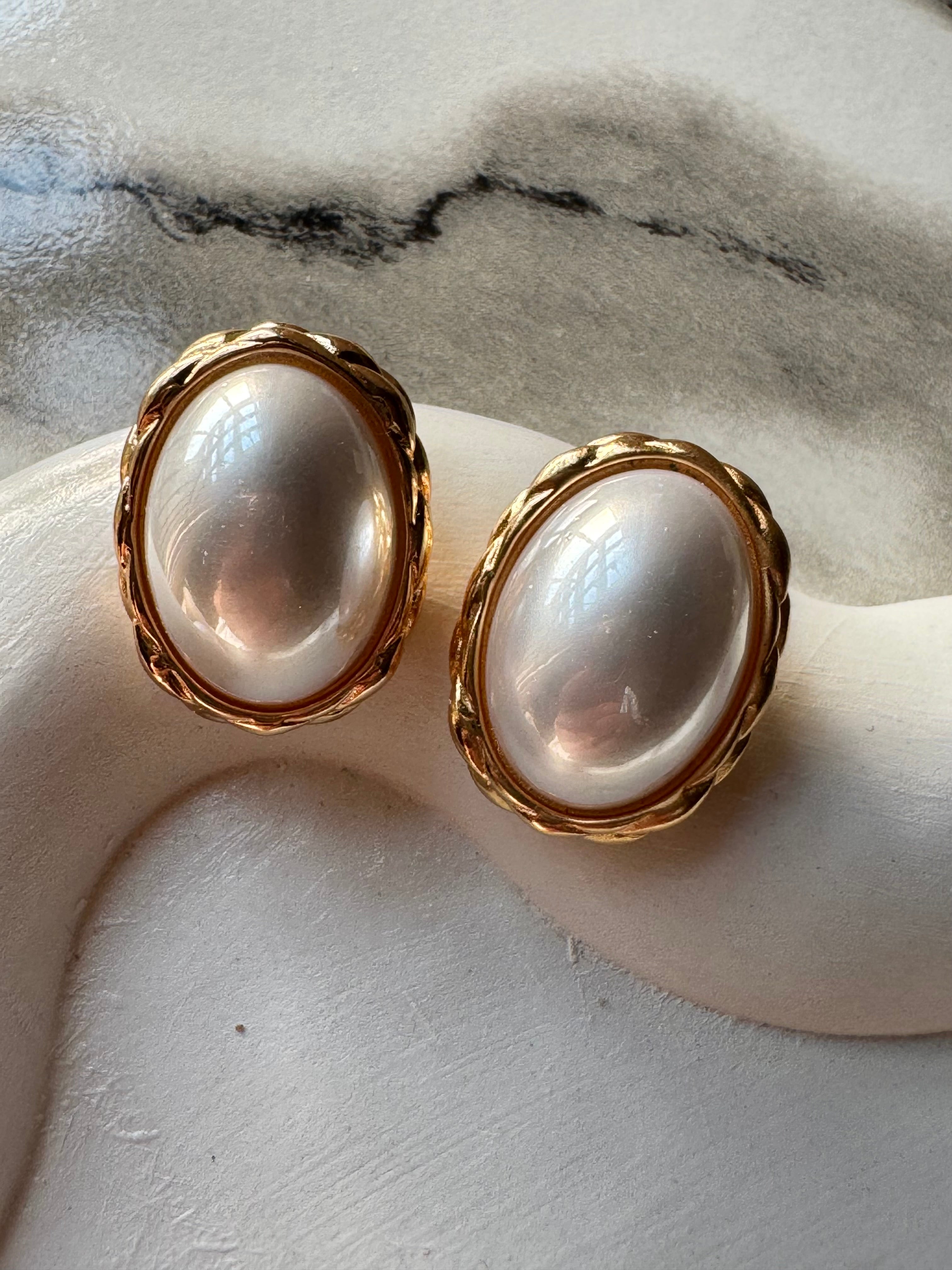 Sia Earrings