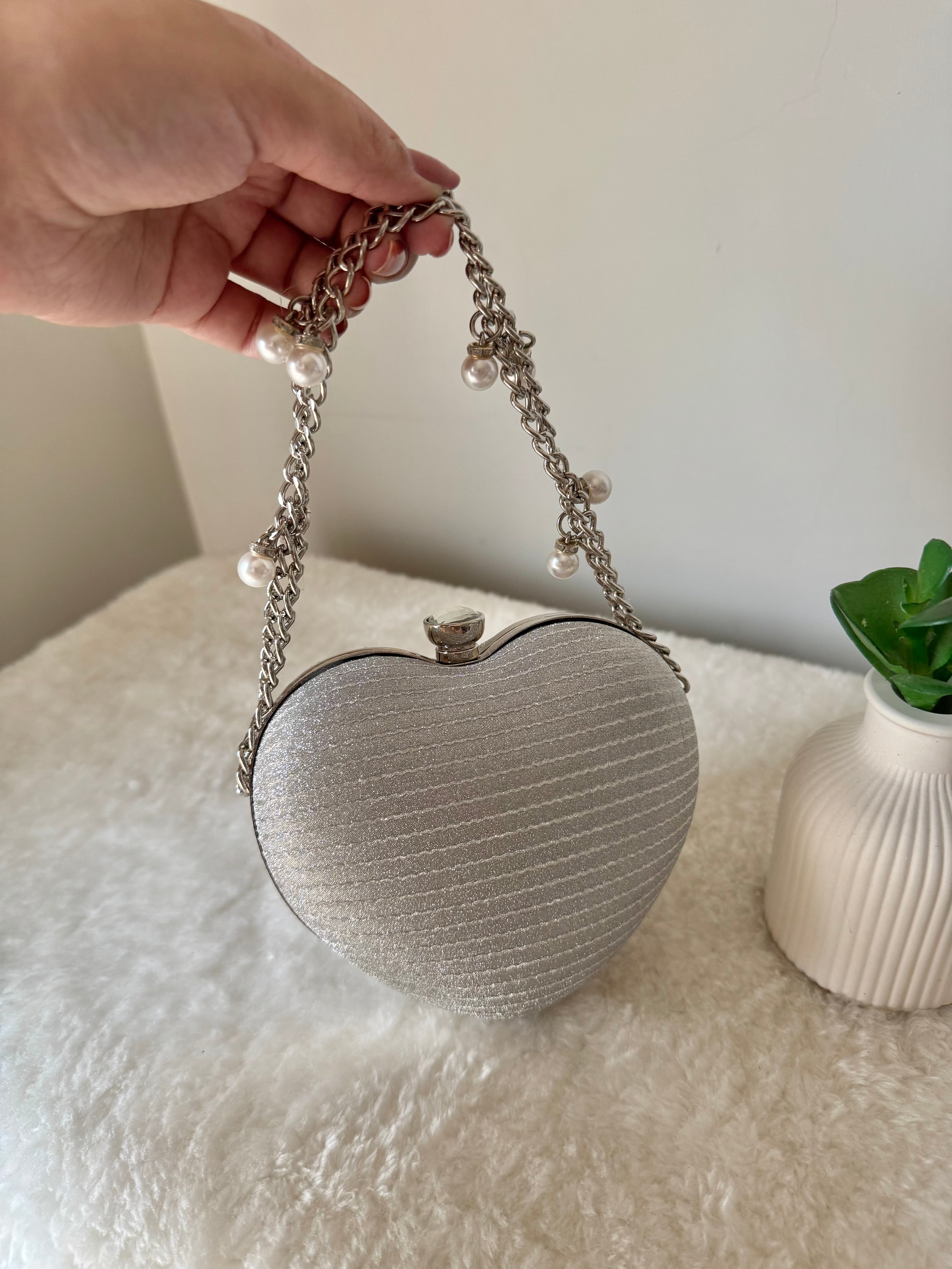 Bling Heart Clutch - Silver