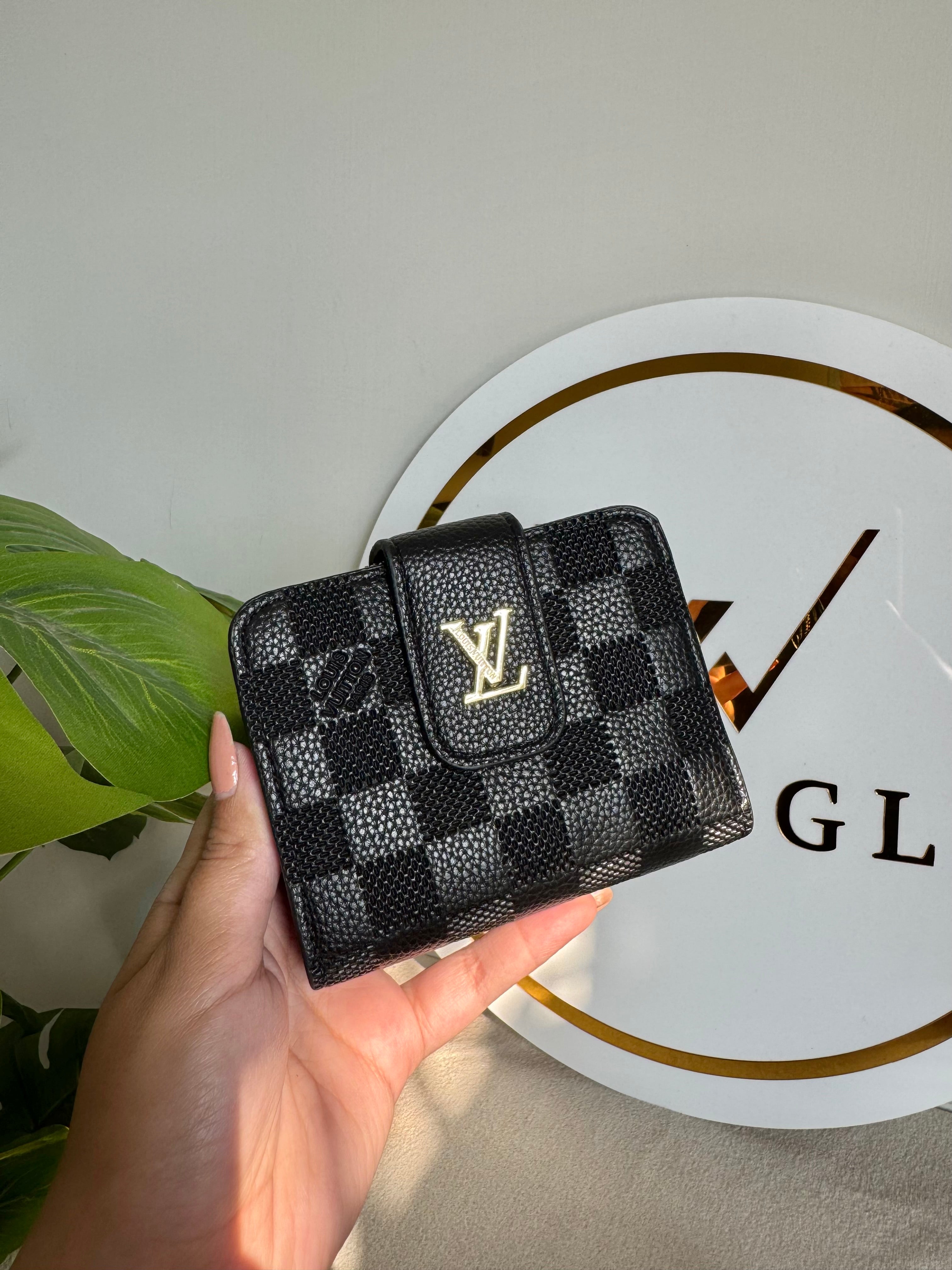 Premium LV Wallet - Box Packing