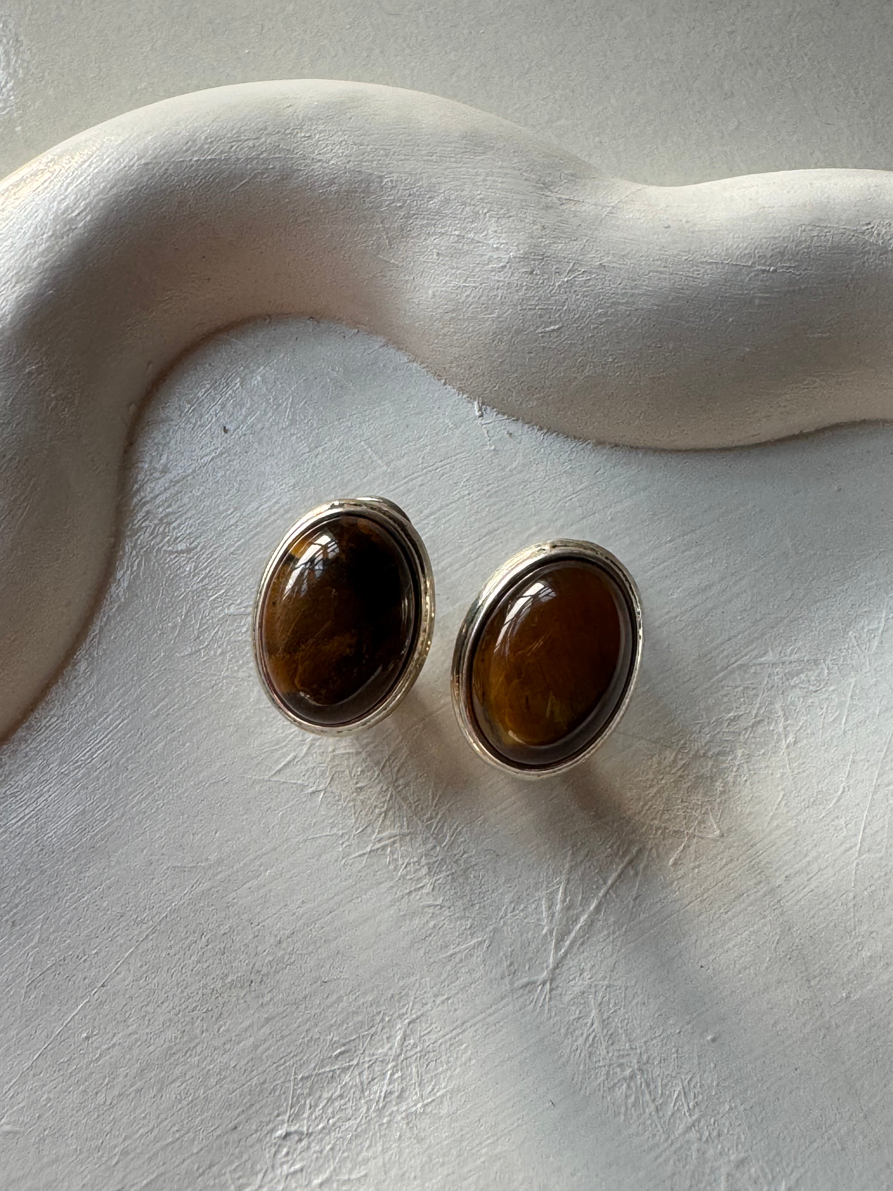 Brown Aura Studs