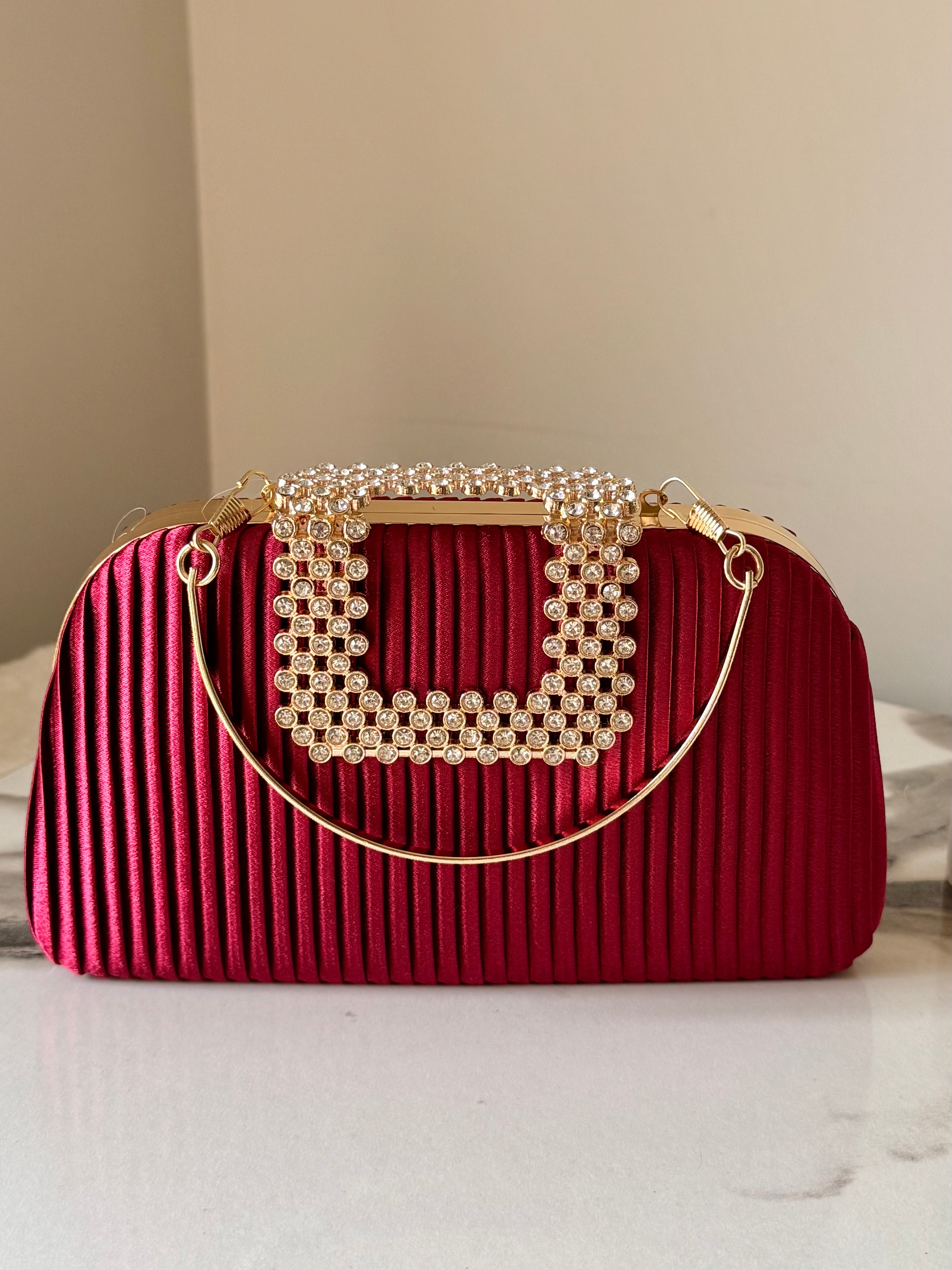 Velvet Charm Clutch - Red
