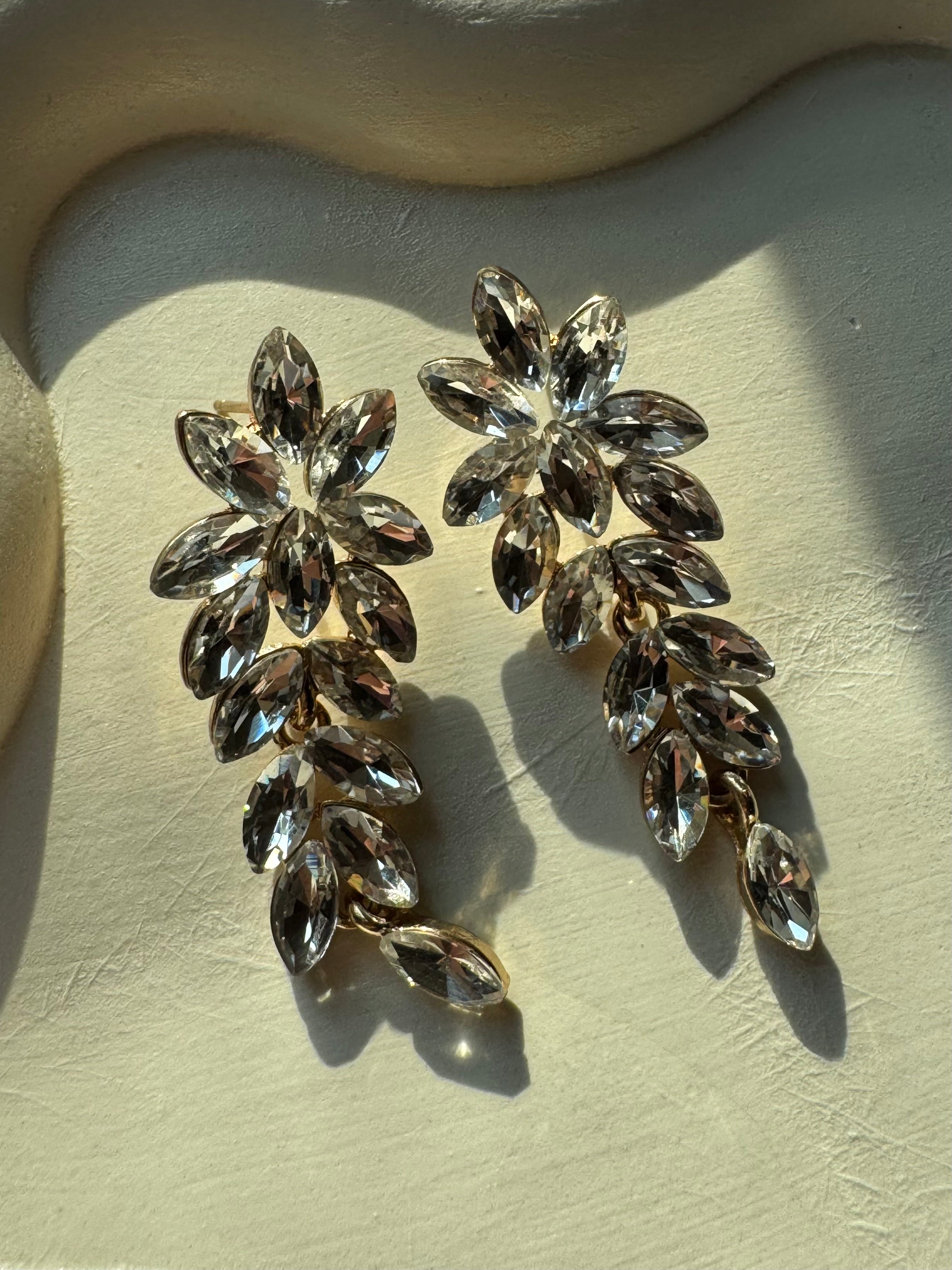 Diamond Dewdrops Earrings