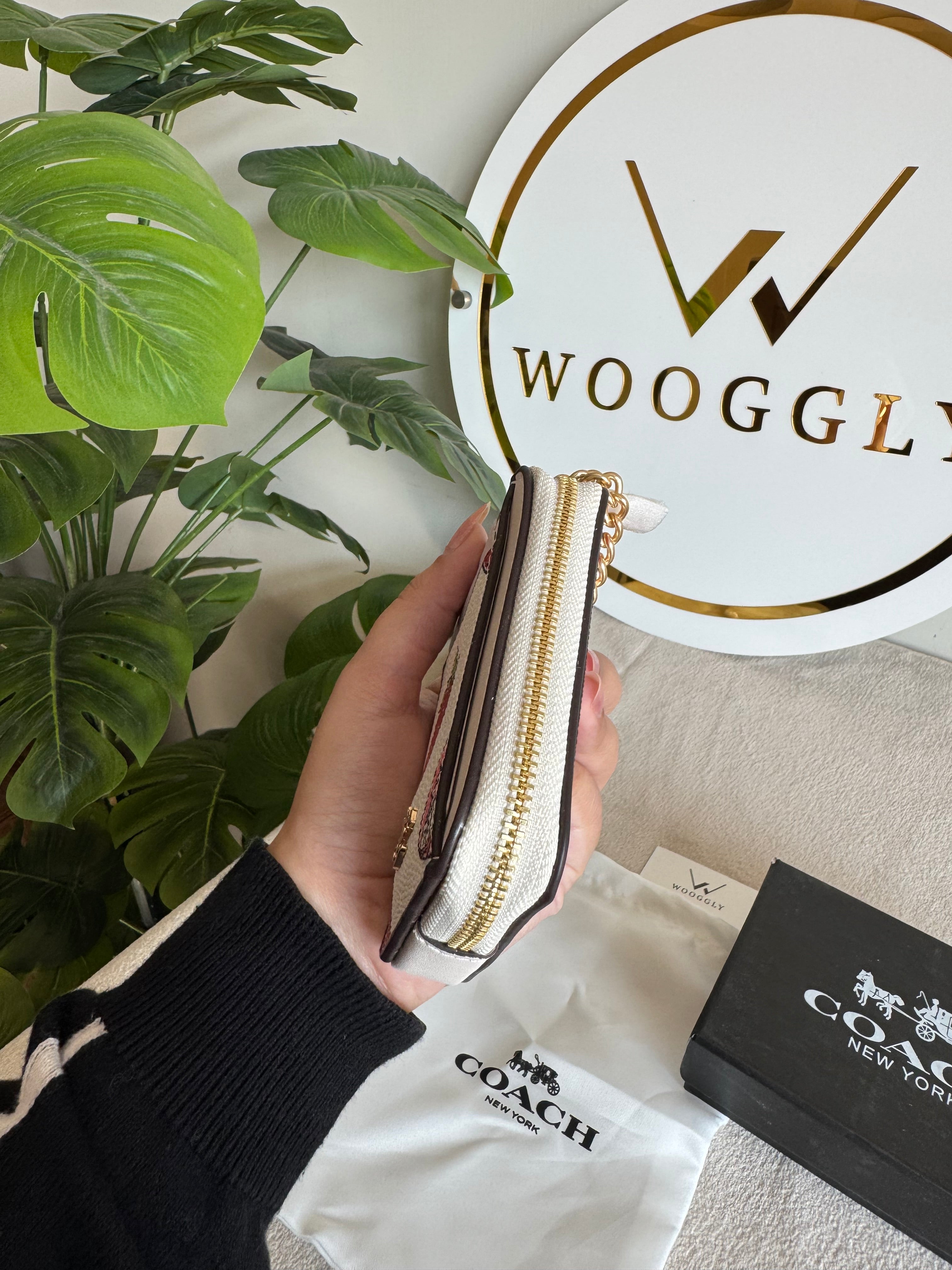 Coach Zip Card Case with Box Packing - Strawberries