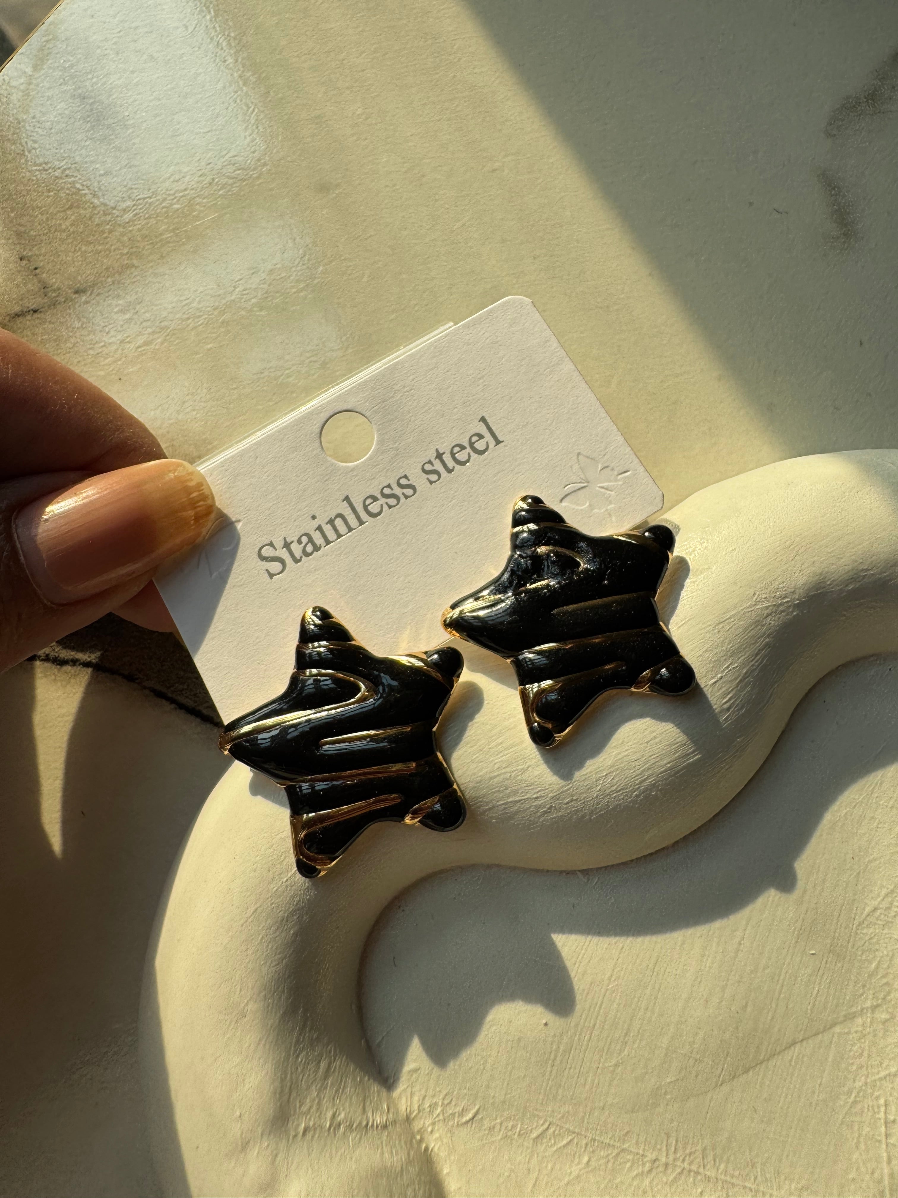 Velvet Star Studs - Black & Gold