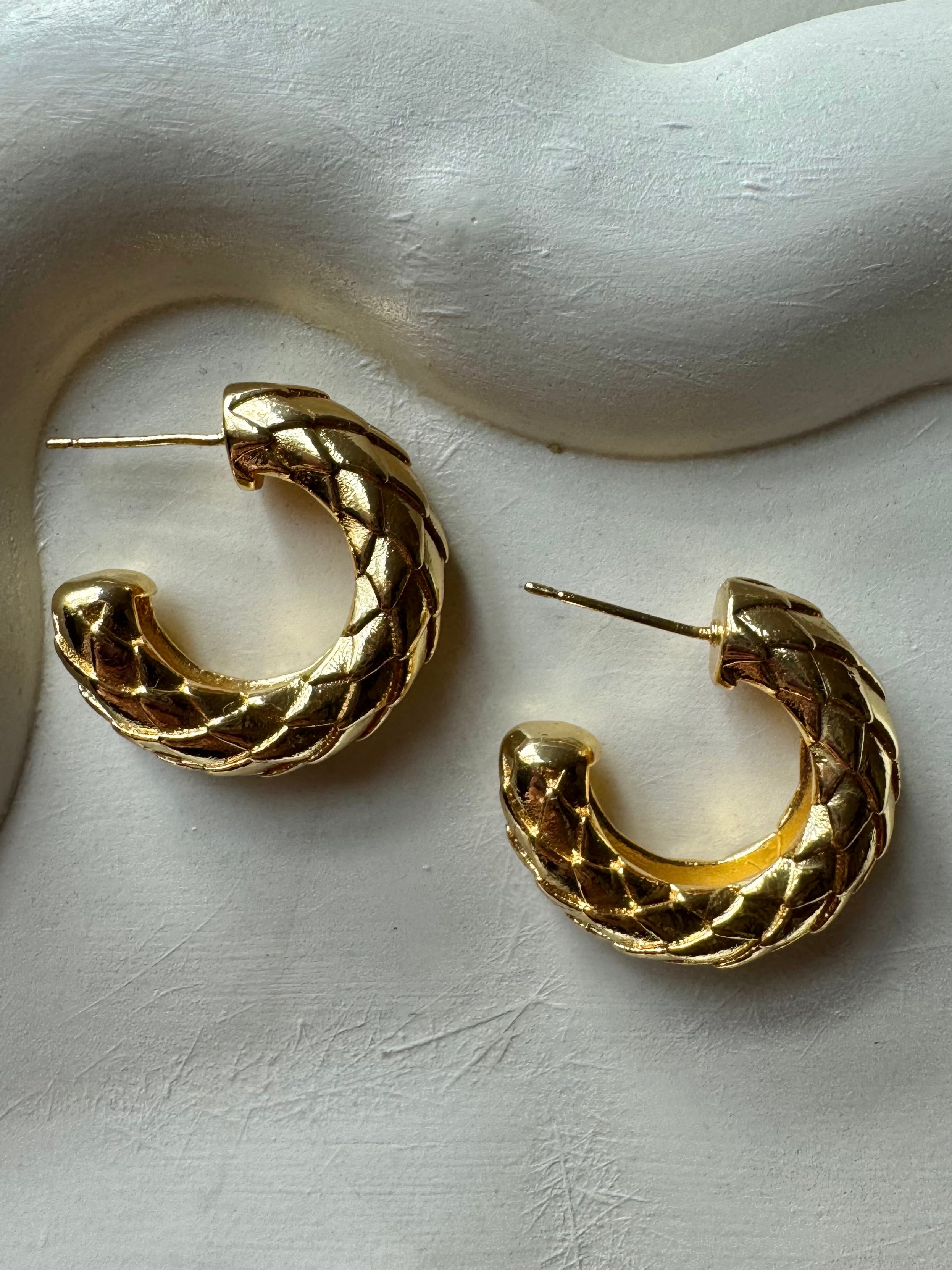 Looped Lux - 18K Gold Plated