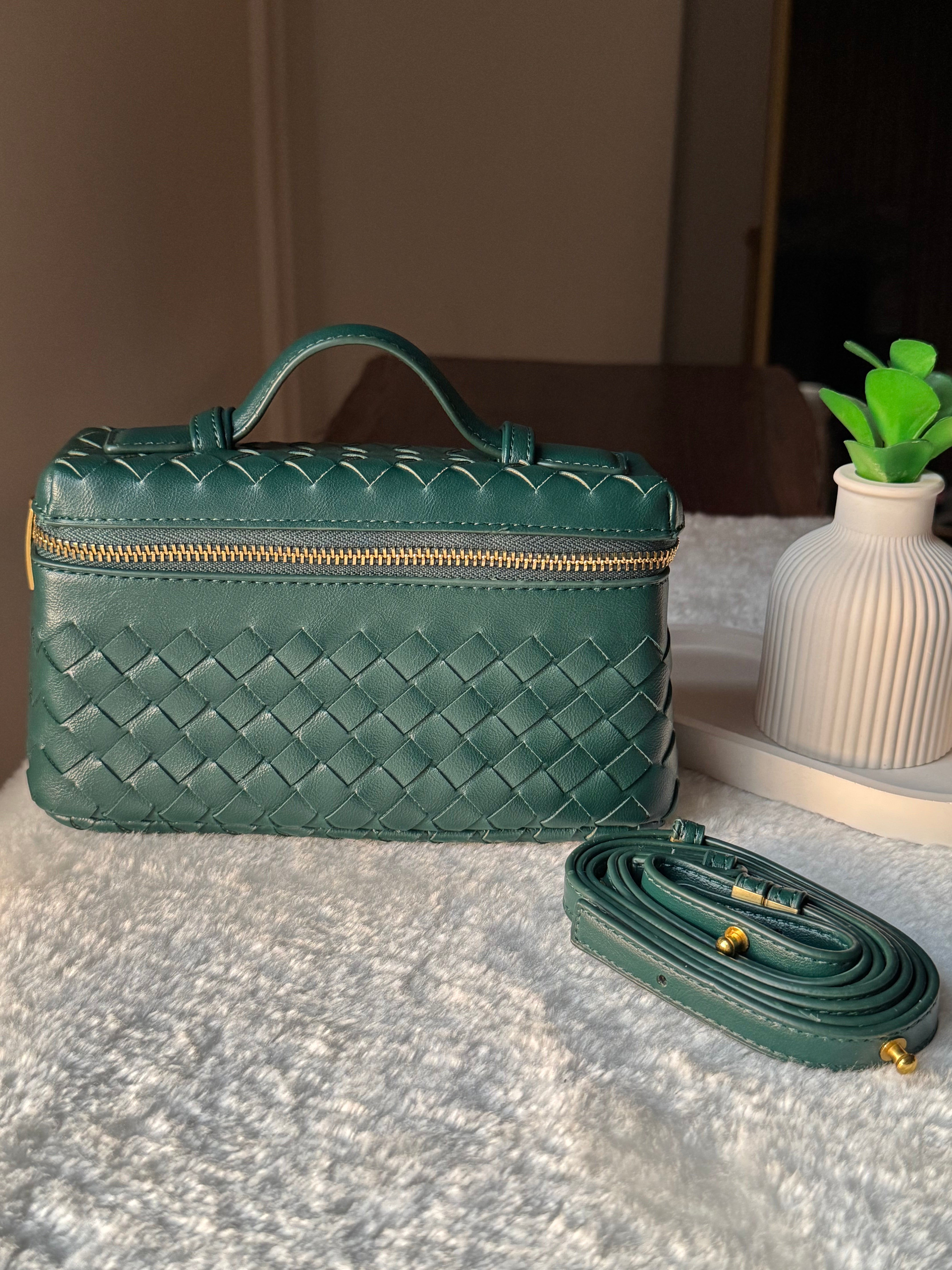 JW Pie Woven Bag with Long Strap (Emerald Green)