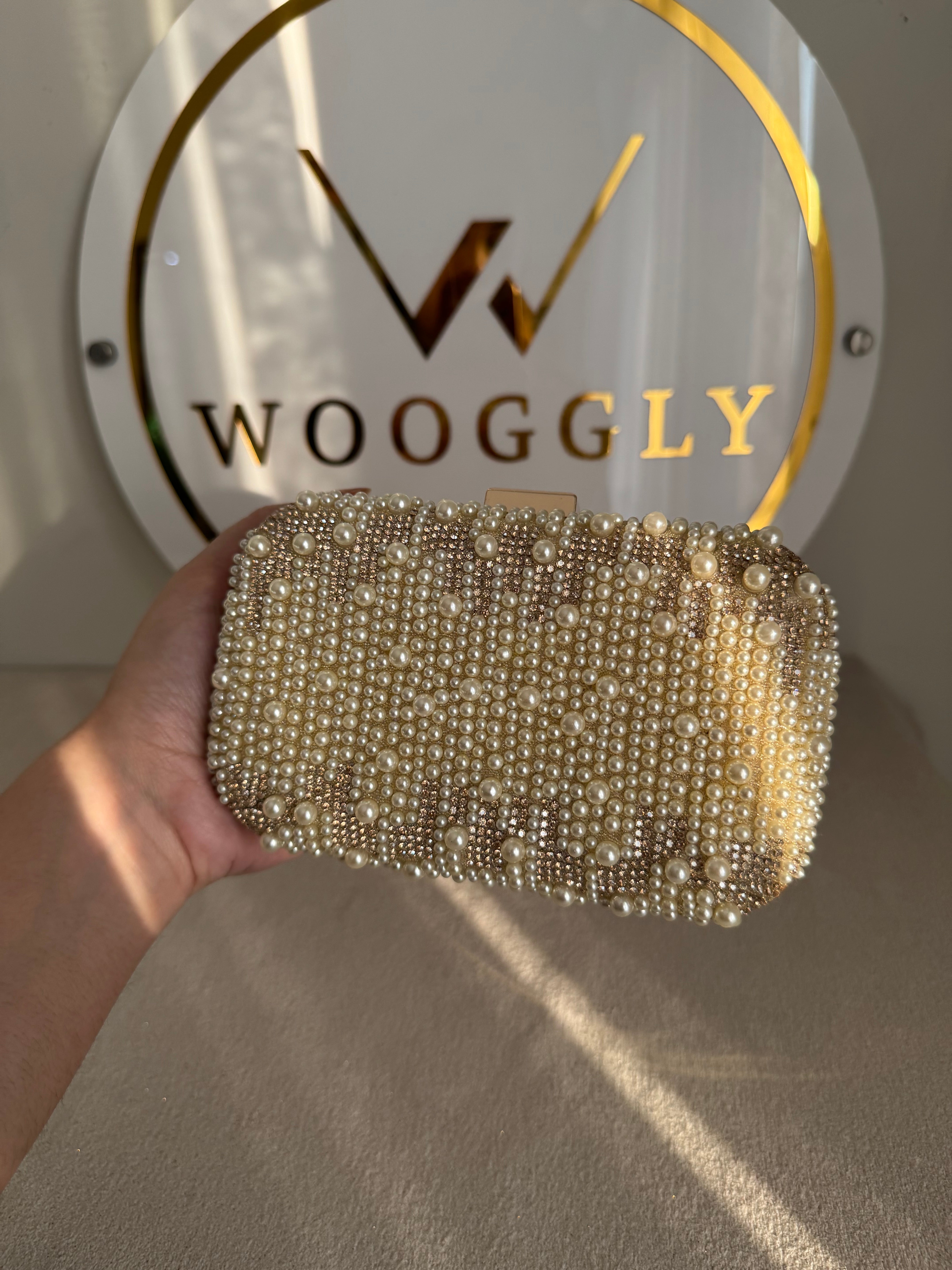 Regal Pearl Clutch