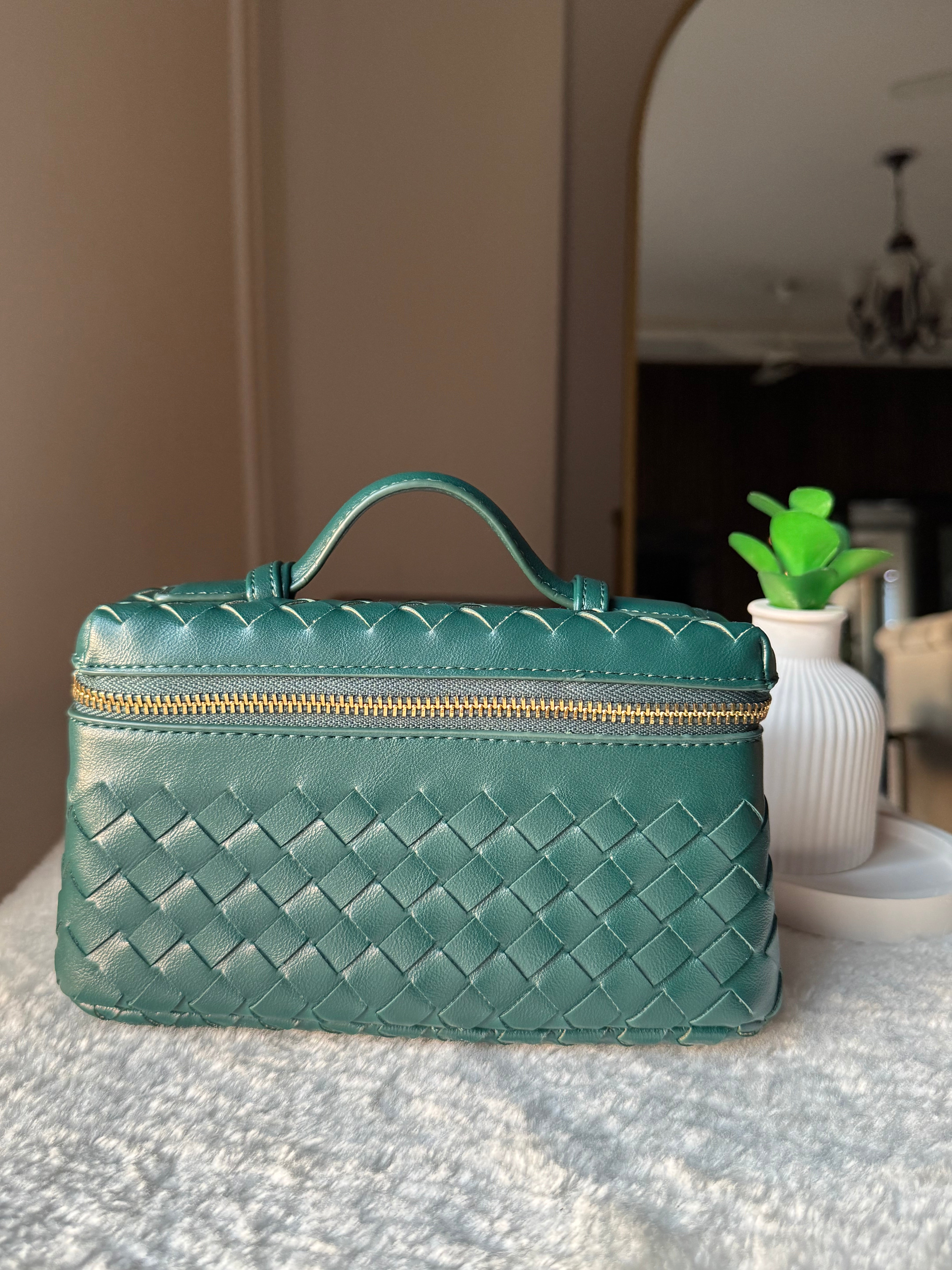 JW Pie Woven Bag with Long Strap (Emerald Green)