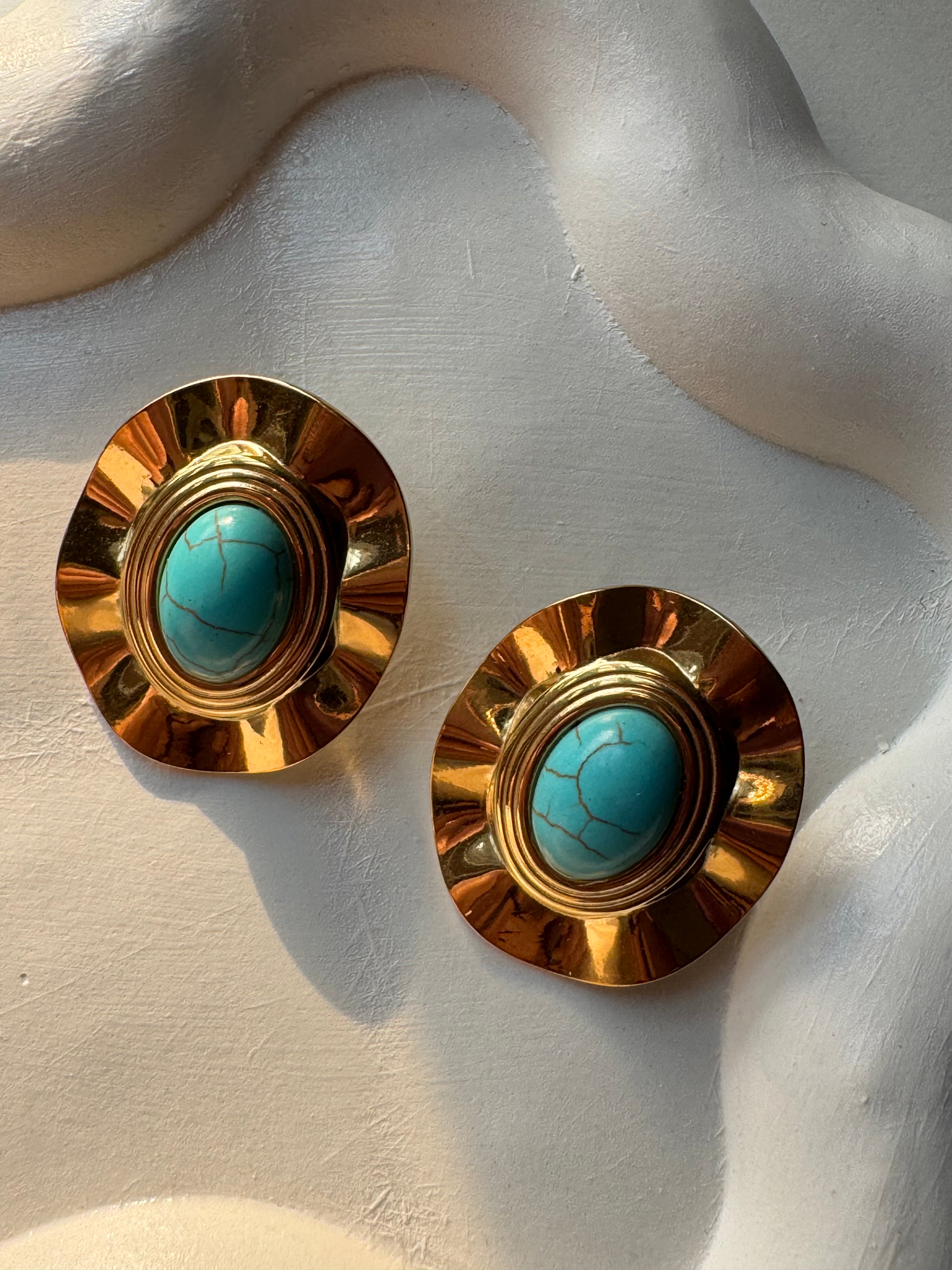 Sea Green Dusk Studs
