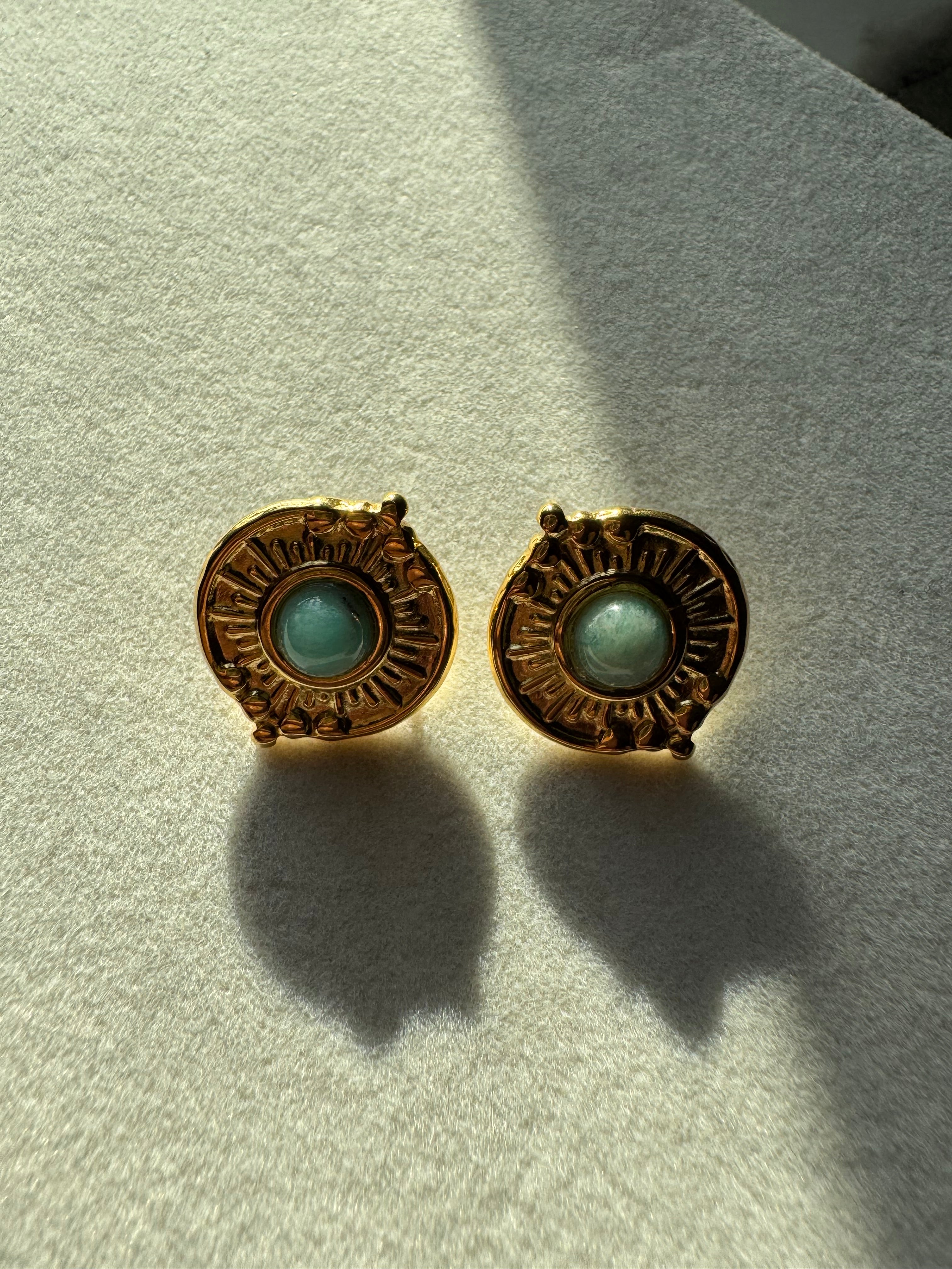 Terra Studs Ferozee - 18K Gold Plated