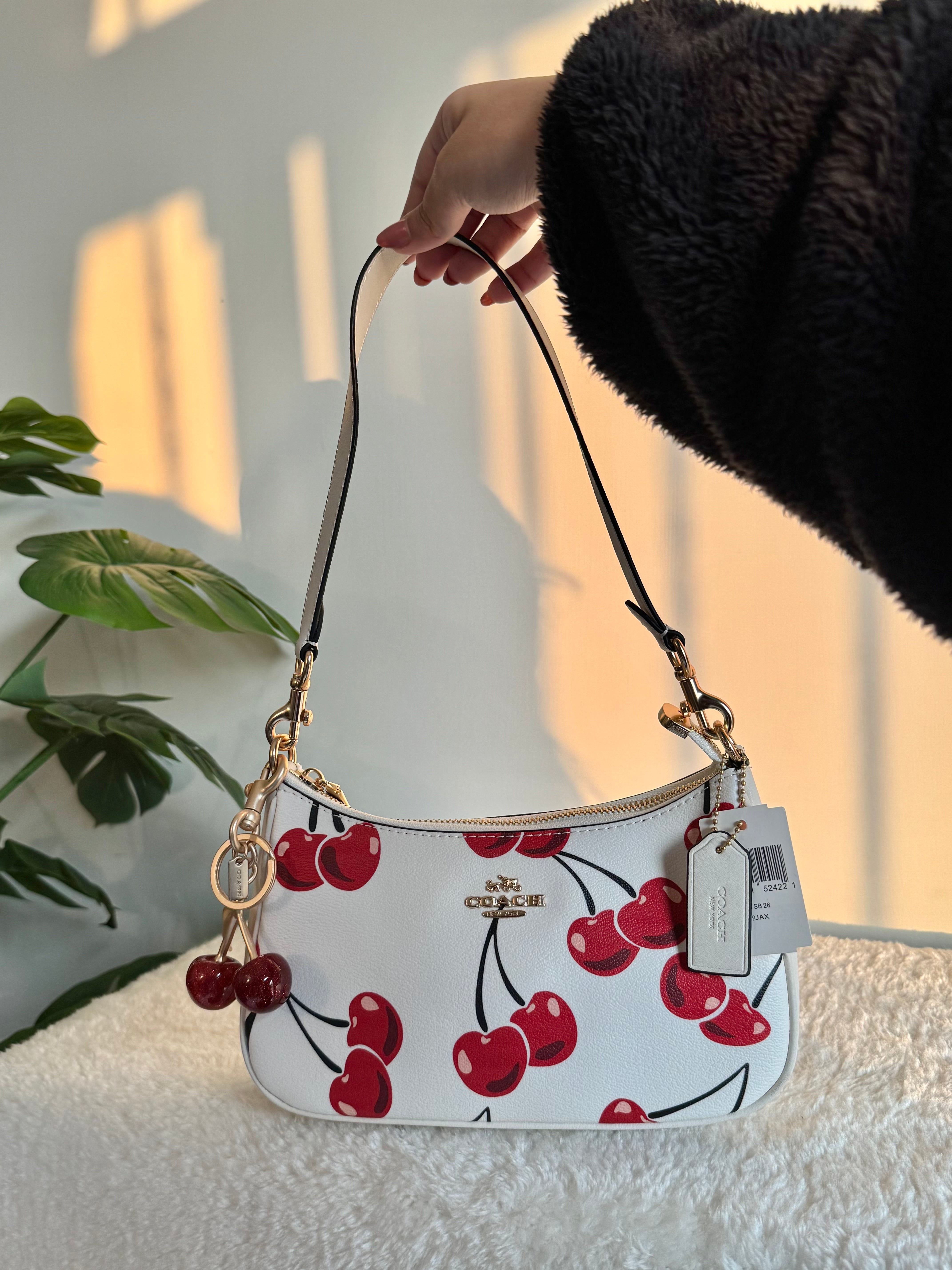 COACH TERI PREMIUM with Coach Cherry Charm (Cherry White) - BOX PACKING