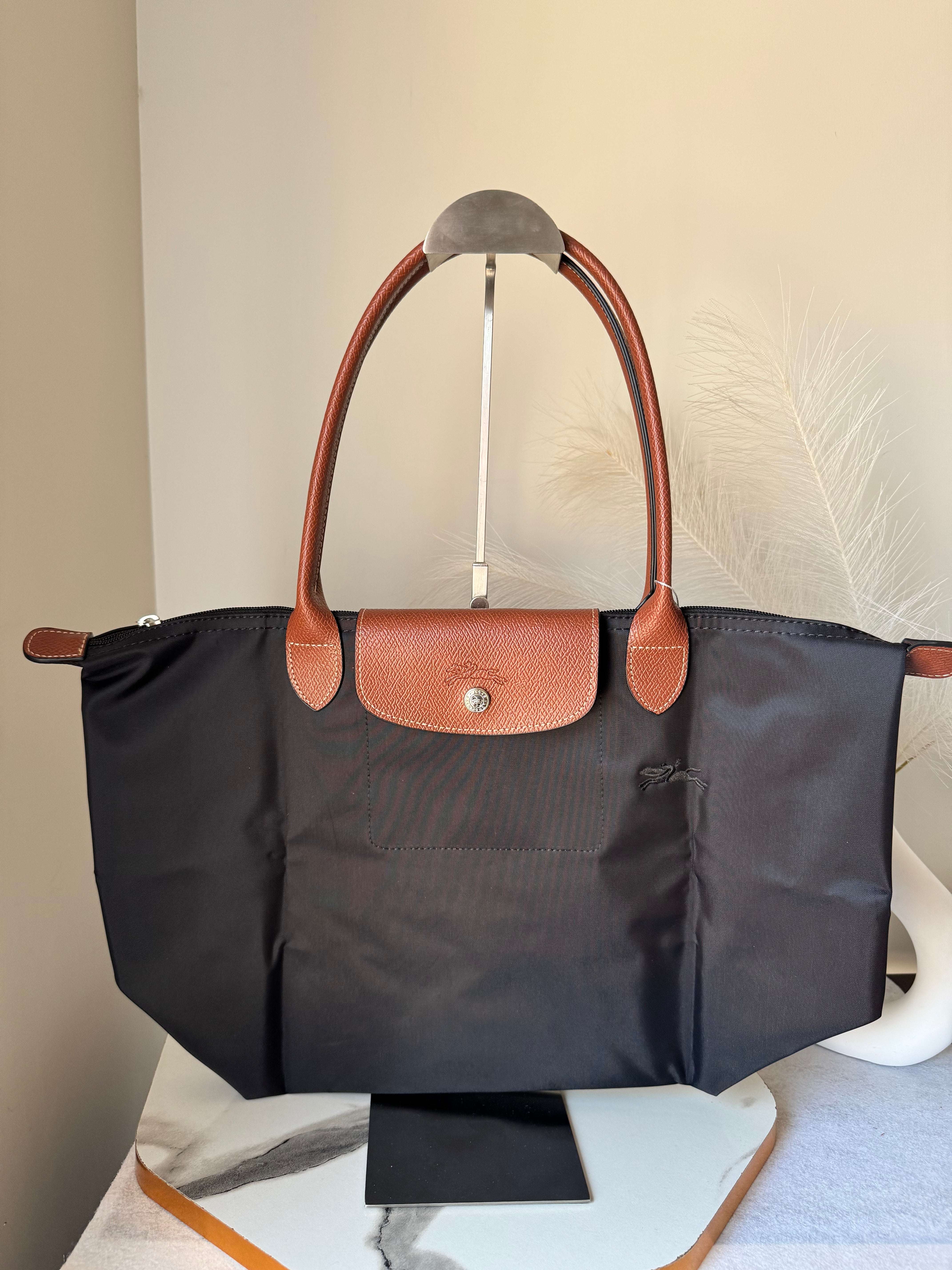 Longchamp Tote LARGE - Black (WITH BRAND LOGO)
