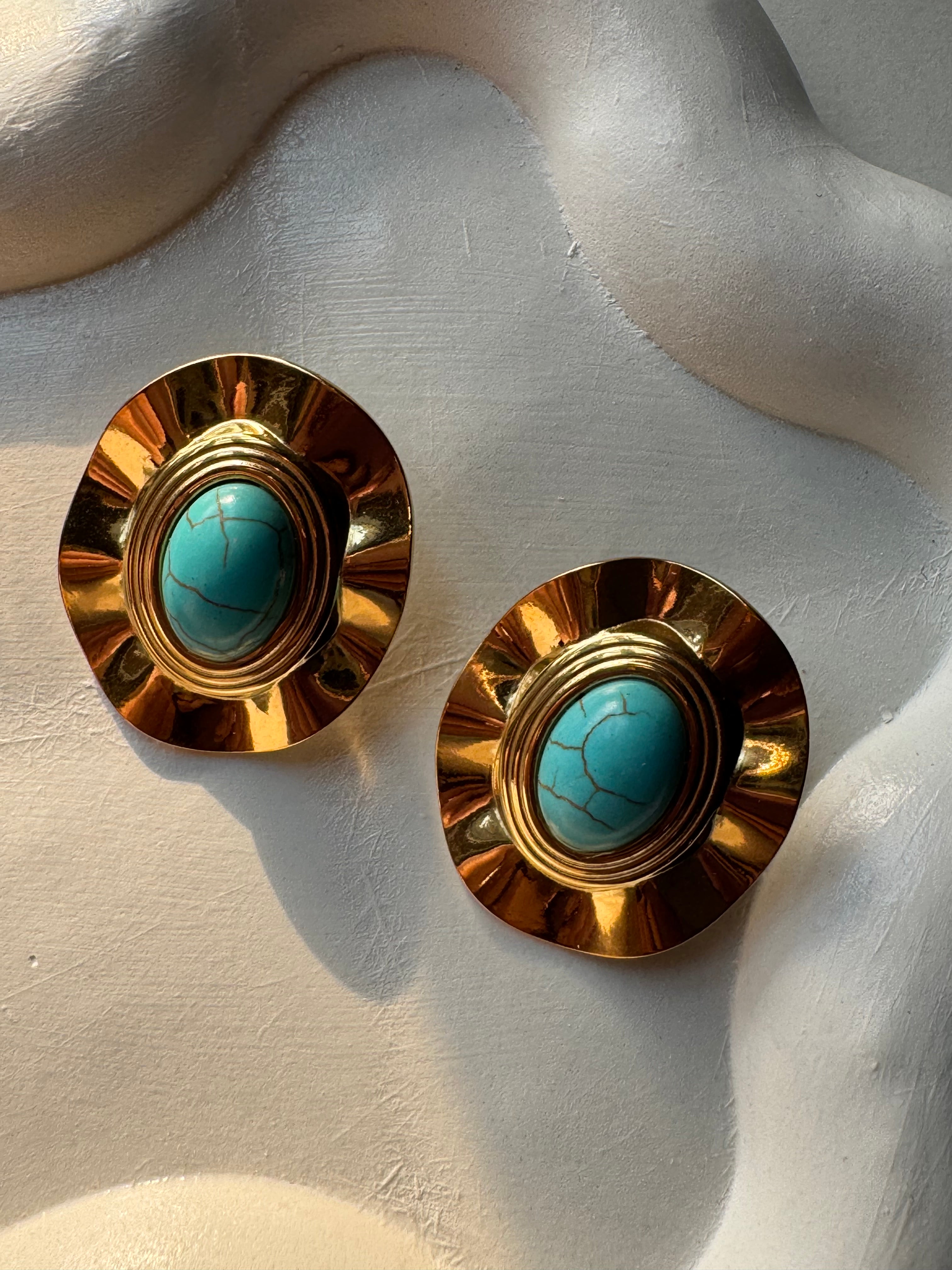Sea Green Dusk Studs