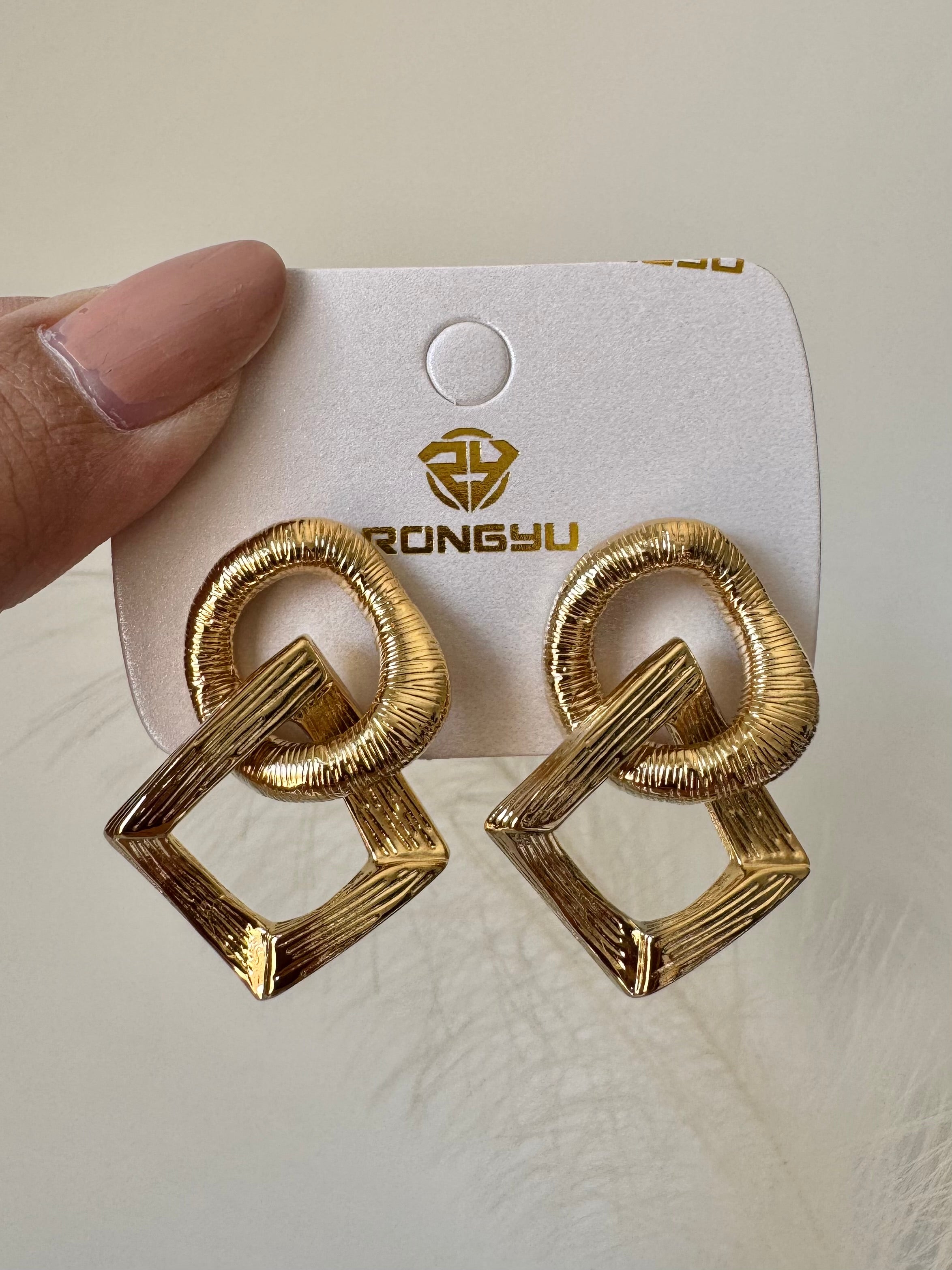 Ethereal Glitz Earrings - 18K Gold Plated