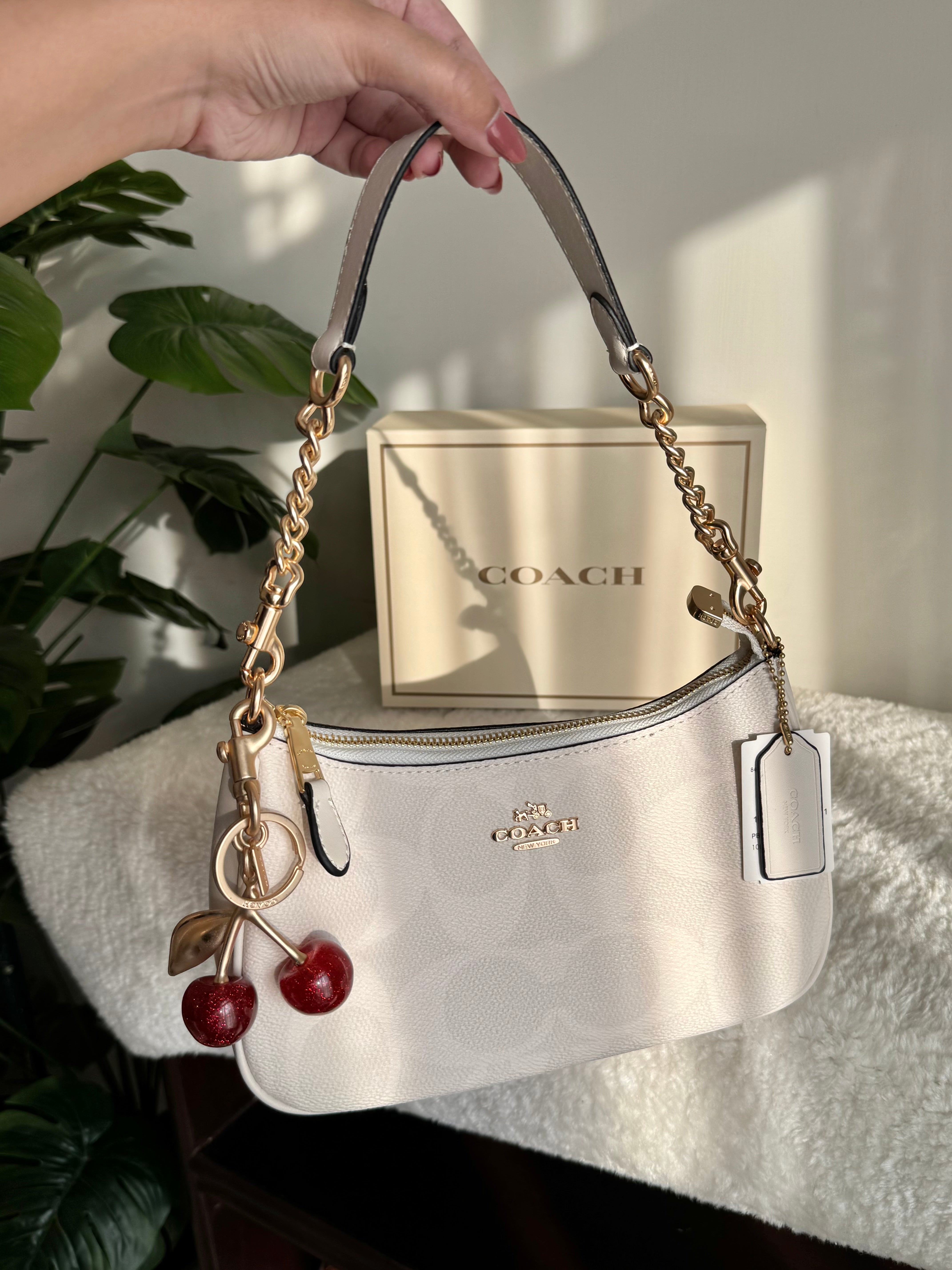 COACH TERI PREMIUM with Coach Cherry Charm (White) - BOX PACKING