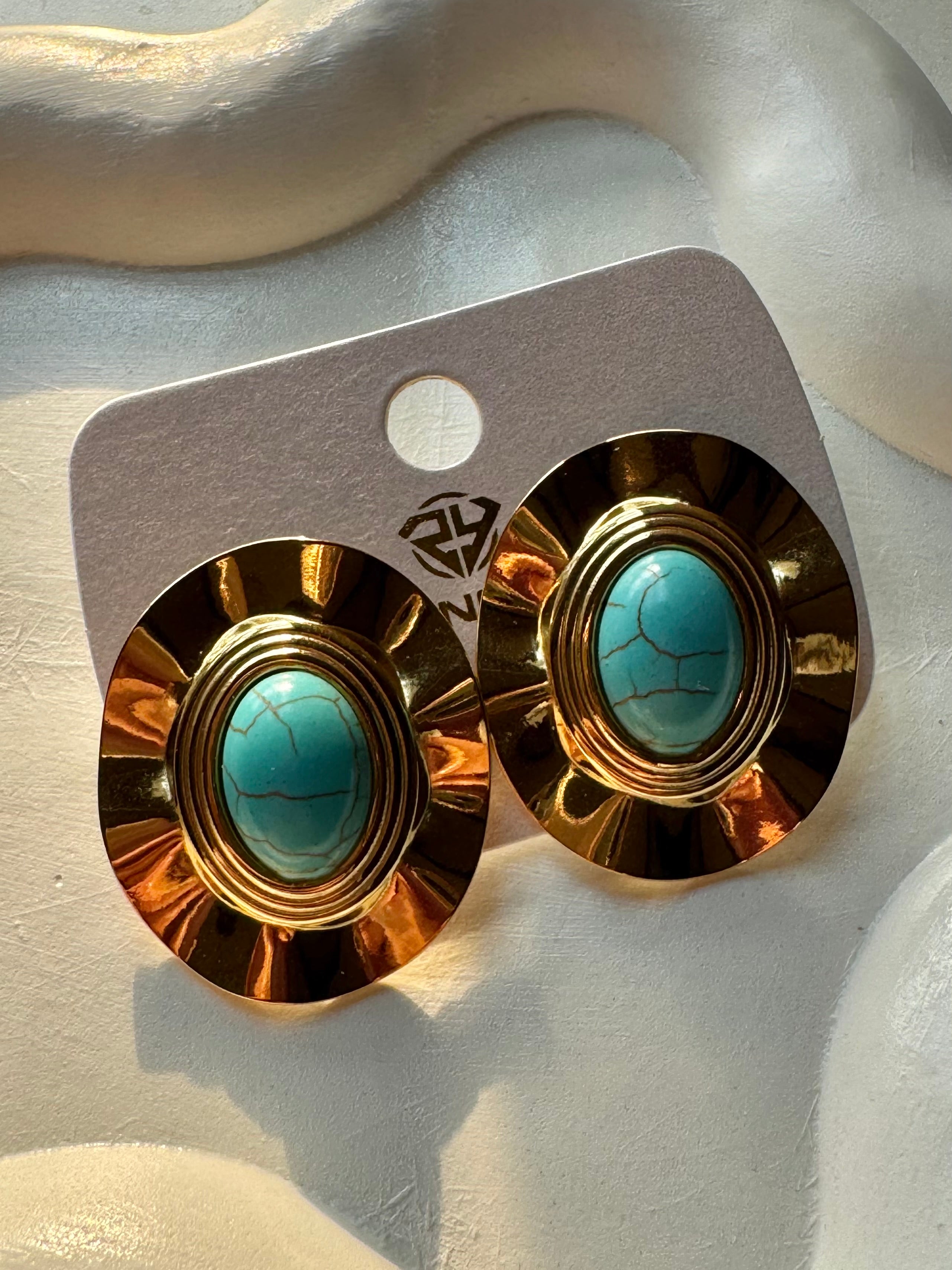 Sea Green Dusk Studs