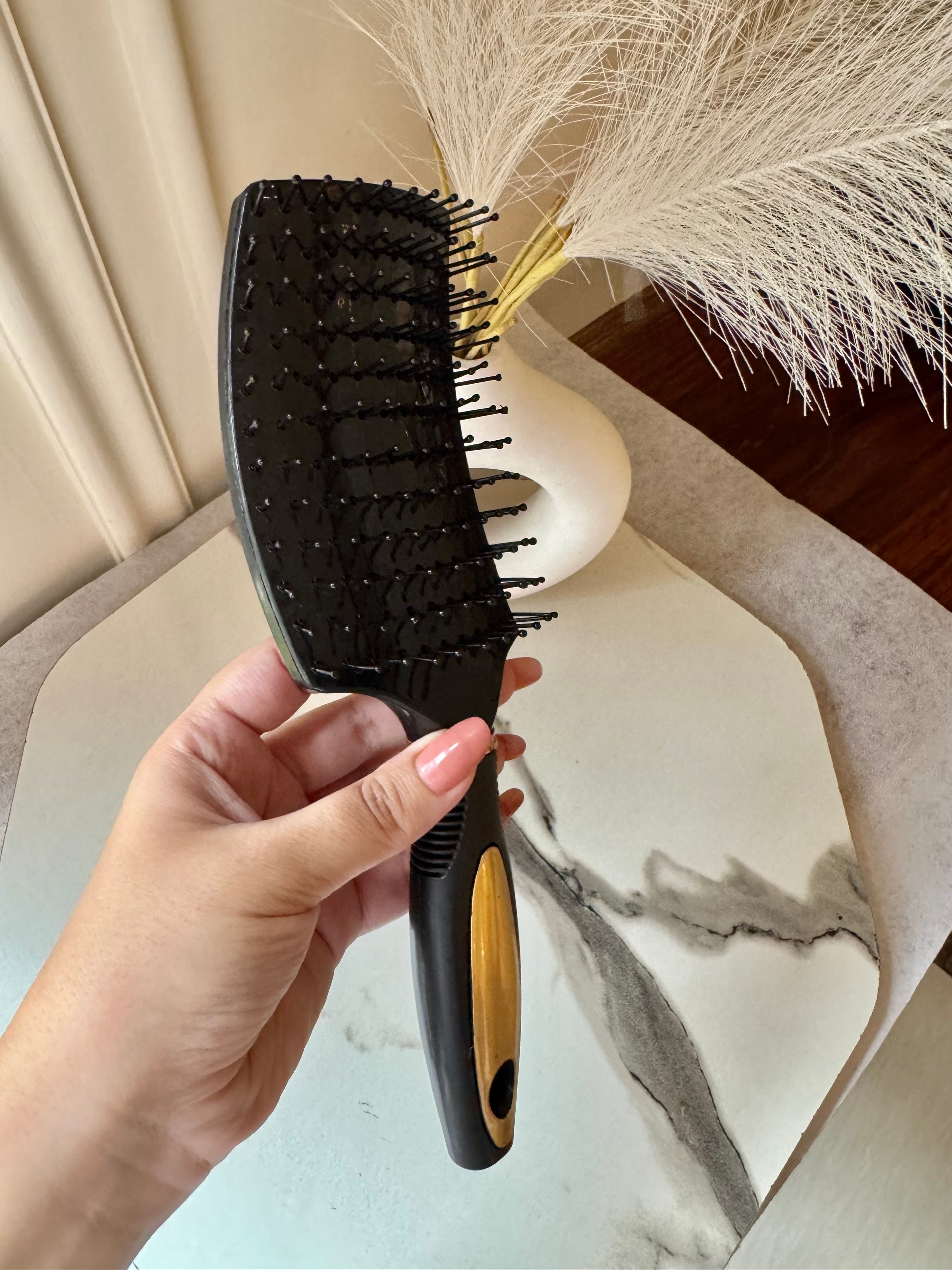 Detangle Hair Brush - Black & Gold