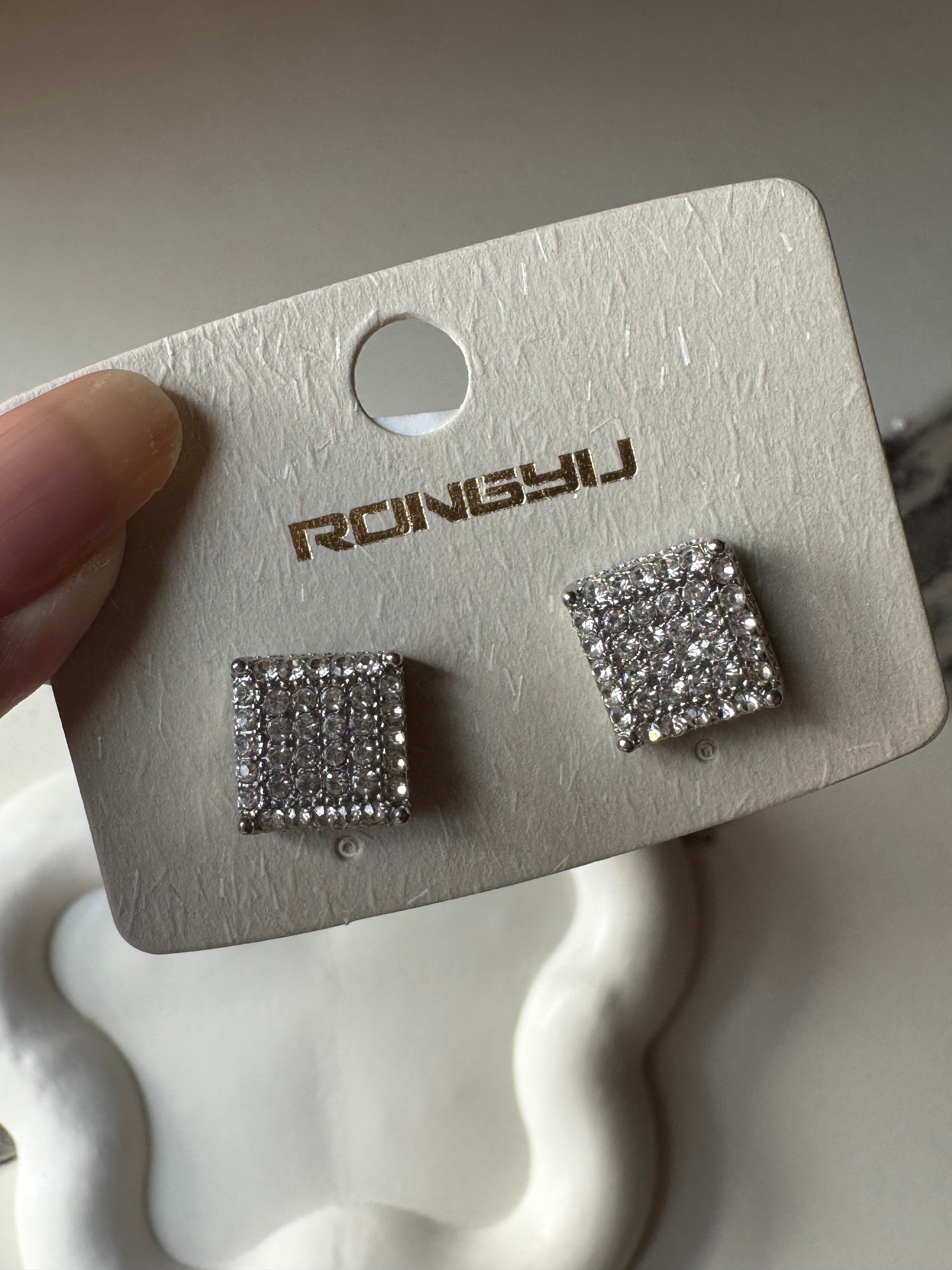 Diamontee Studs