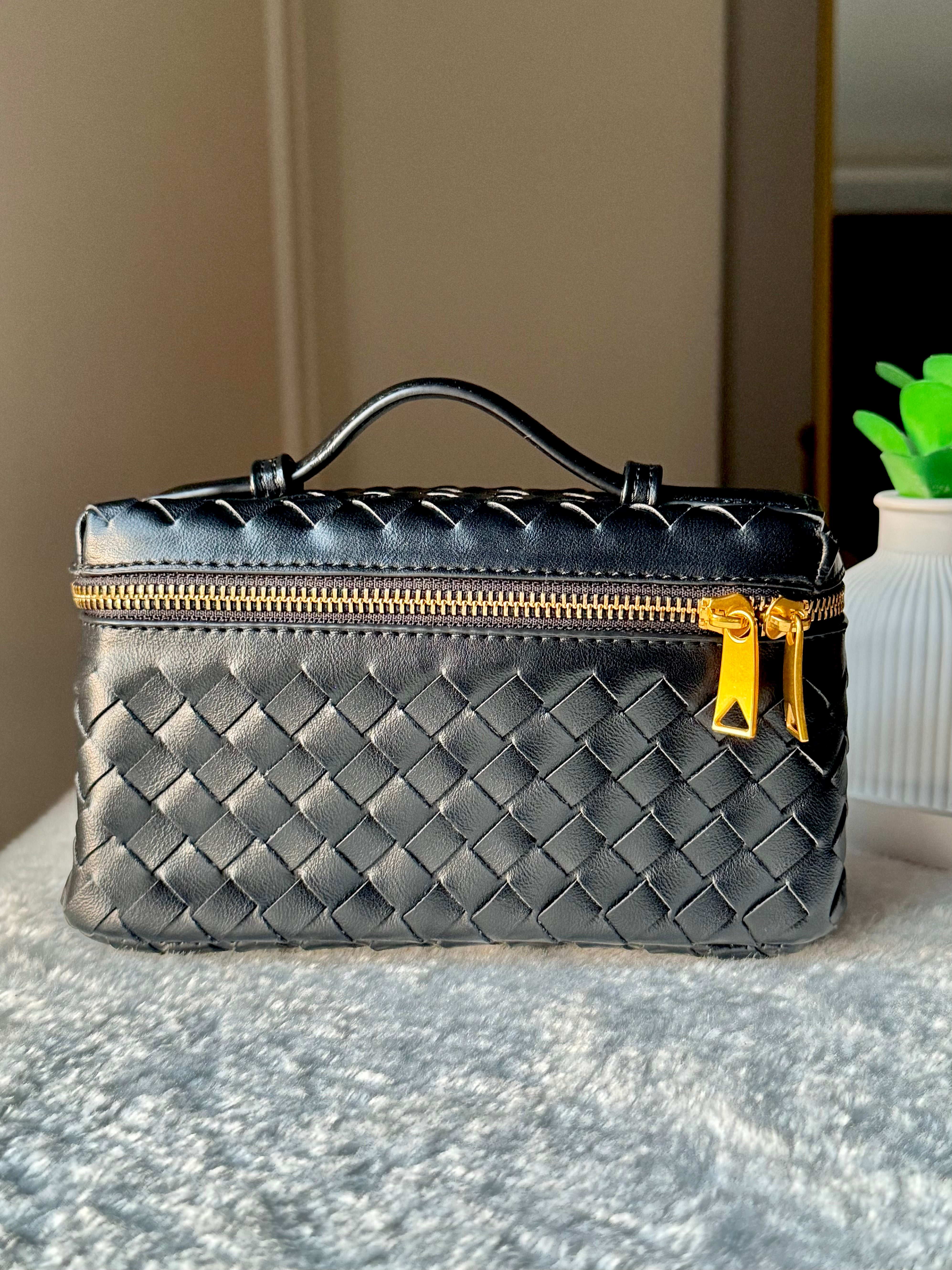 JW Pie Woven Bag with Long Strap (Black)