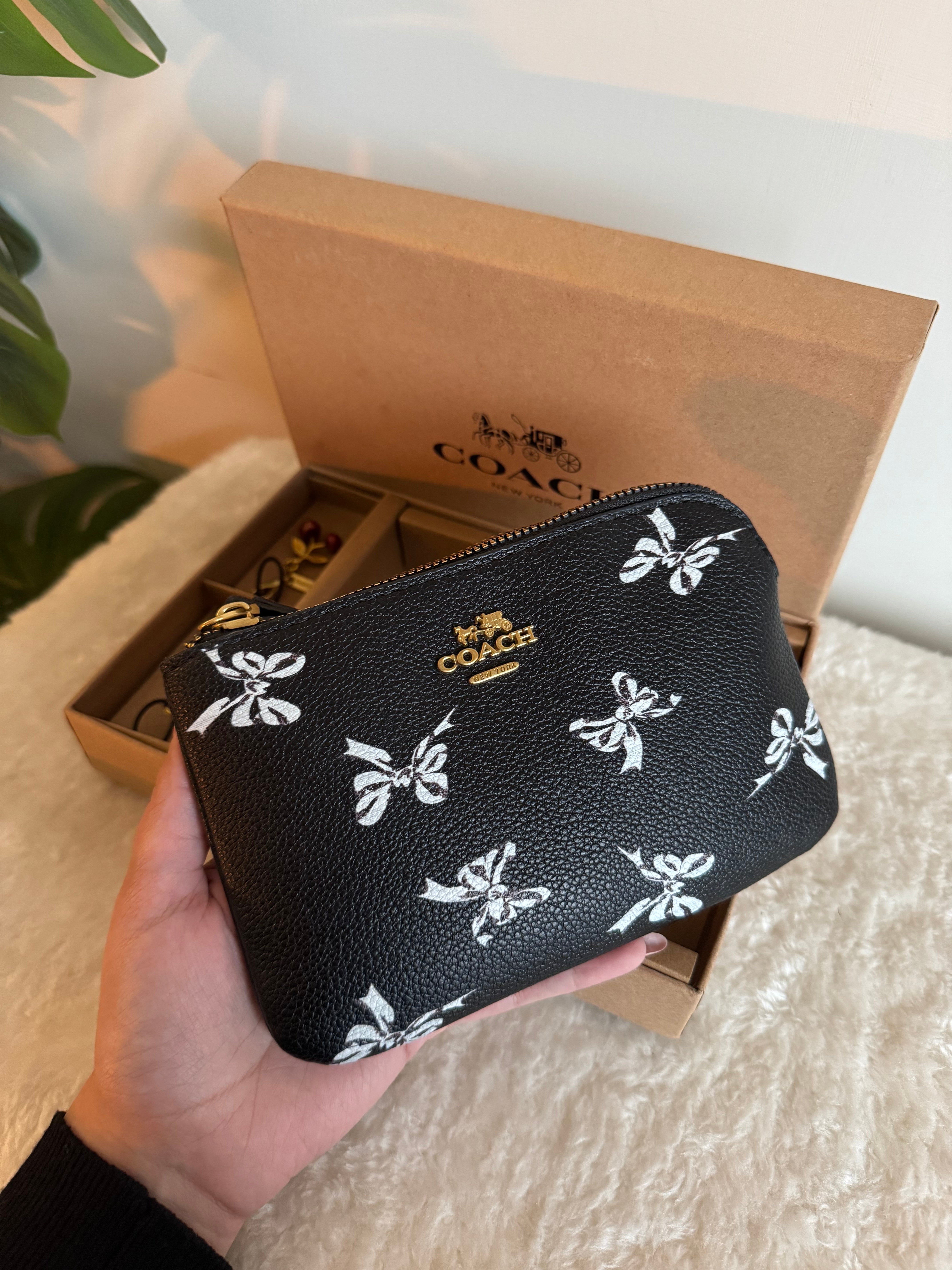 Coach Wristlet Wallet with 2 Charms Gift Set - Black Bow